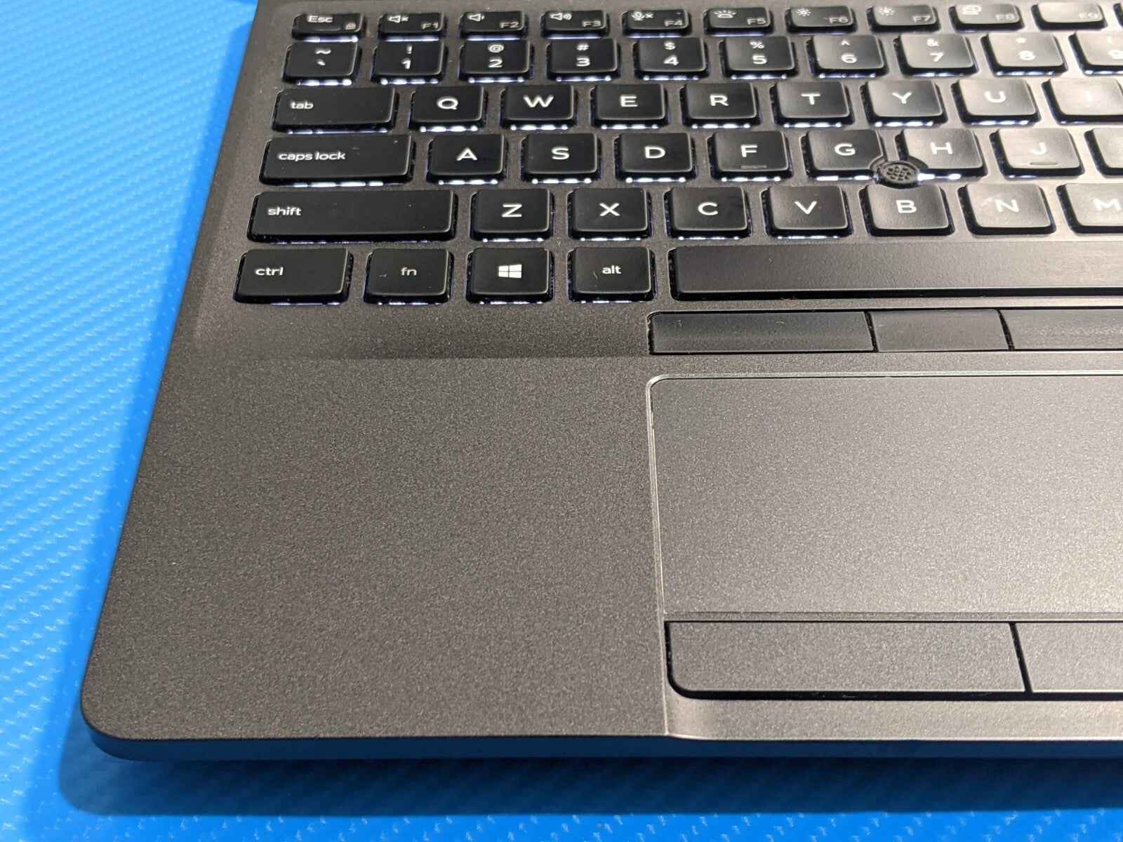 Dell Latitude 5501 15.6" FHD Intel i5-9400H 2.5GHz 32GB 256GB SSD W11P +Charger