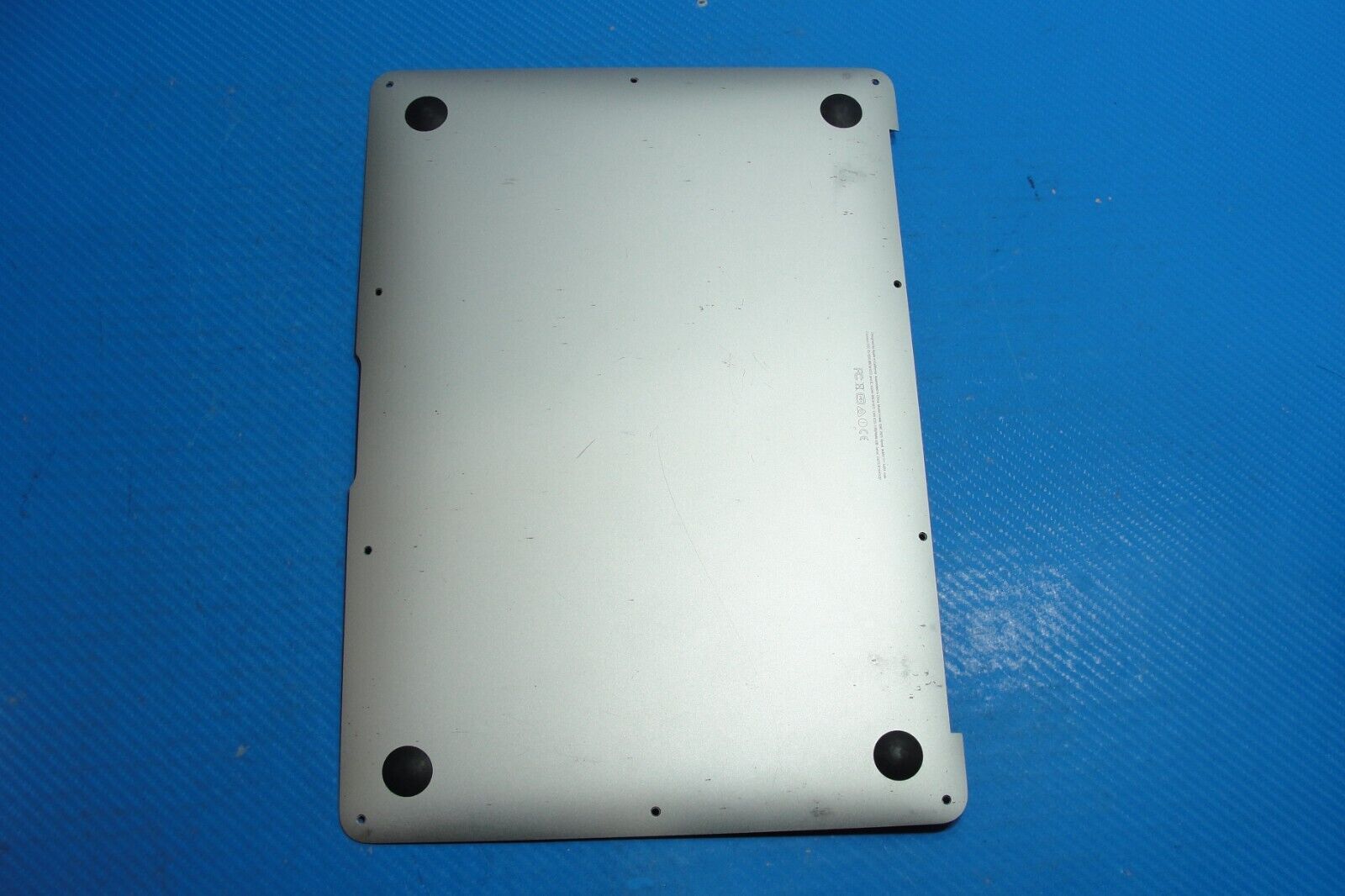 MacBook Air A1466 13" Early 2015 MJVE2LL/A Bottom Case Silver 923-00505
