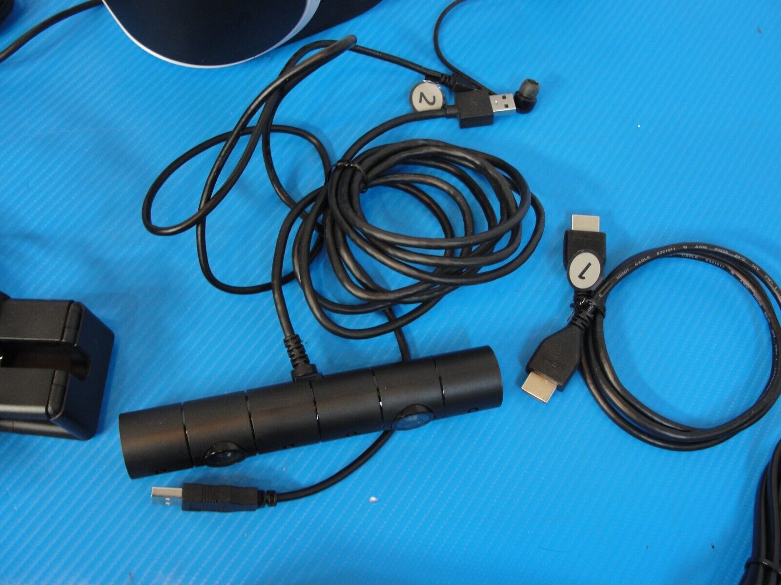 Sony VR Bundle CUH-ZVR2 Headset, CUH-ZEY2 Camera, Power Adapter /Untested