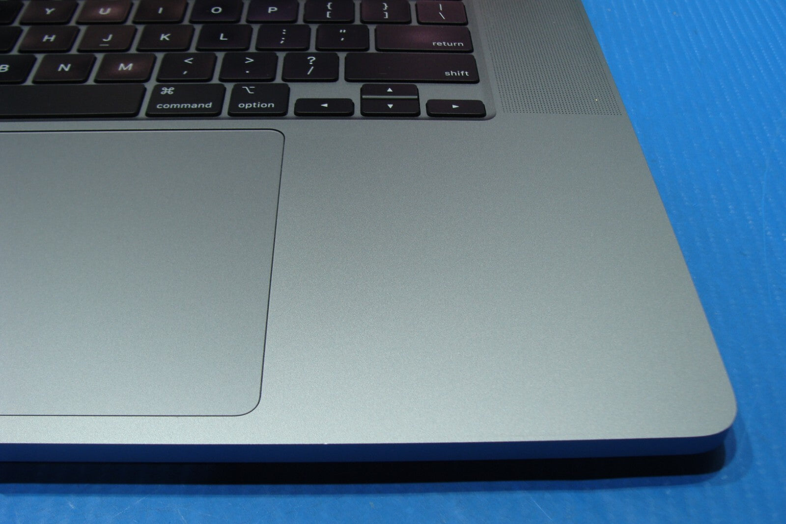 Apple MacBook Pro A2141 16" i7-9750H 2.6Ghz 32GB 1TB SSD PRO 5500M MVVL2LL/A