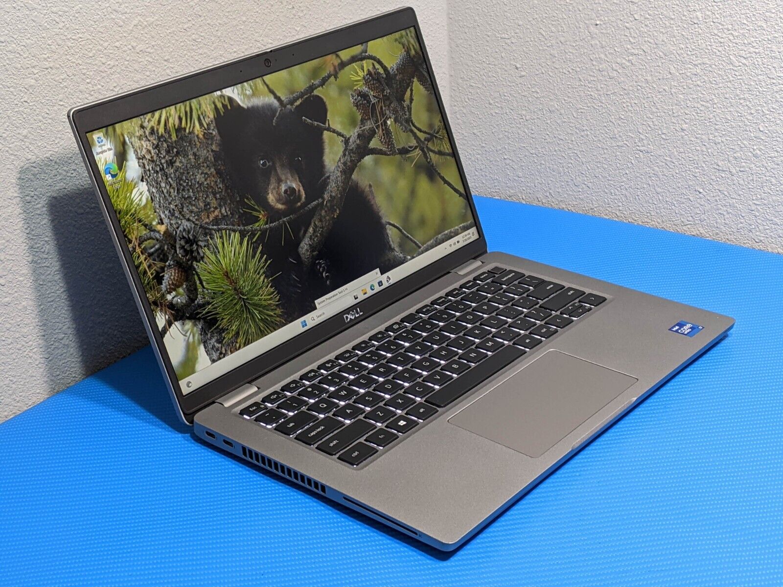Dell Latitude 5420 14"FHD vPRO i7-1185G7 3GHz 16GB 256GB SSD Win11Pro +Charger