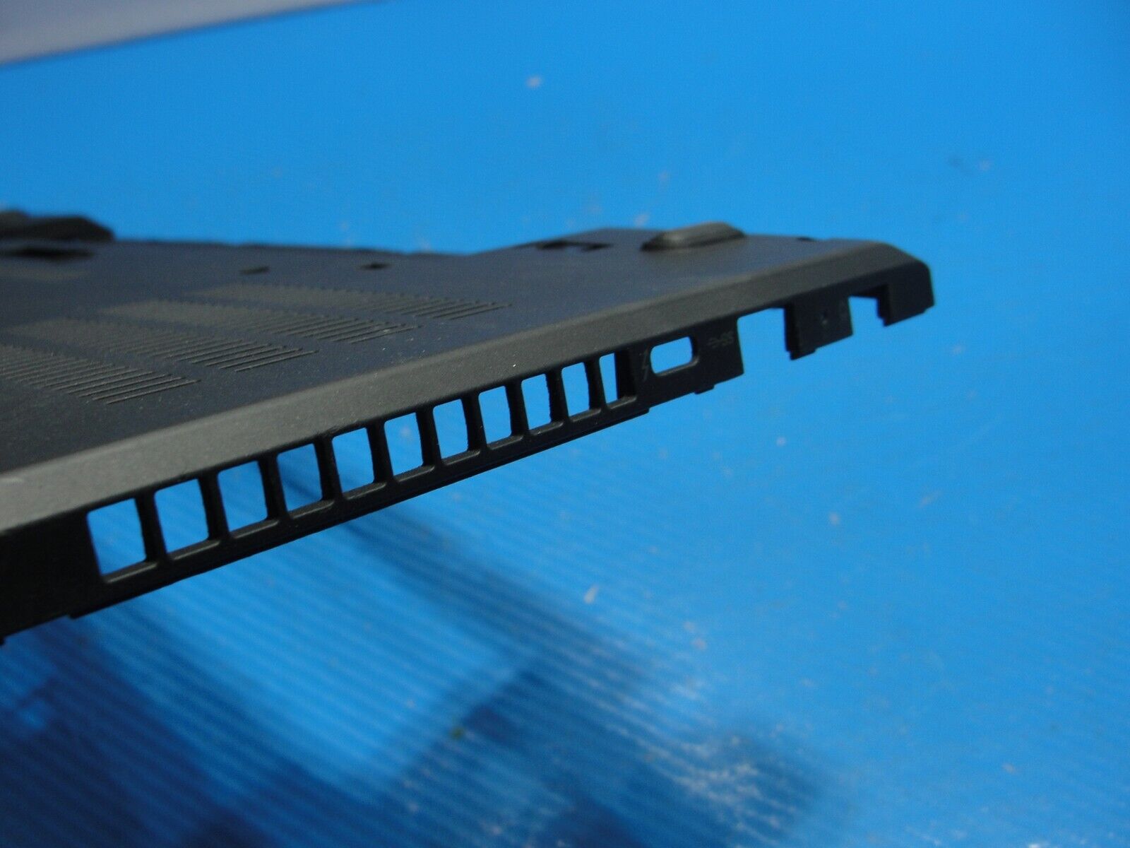 Lenovo ThinkPad T470 14" Genuine Bottom Case Base Cover AP12D000600