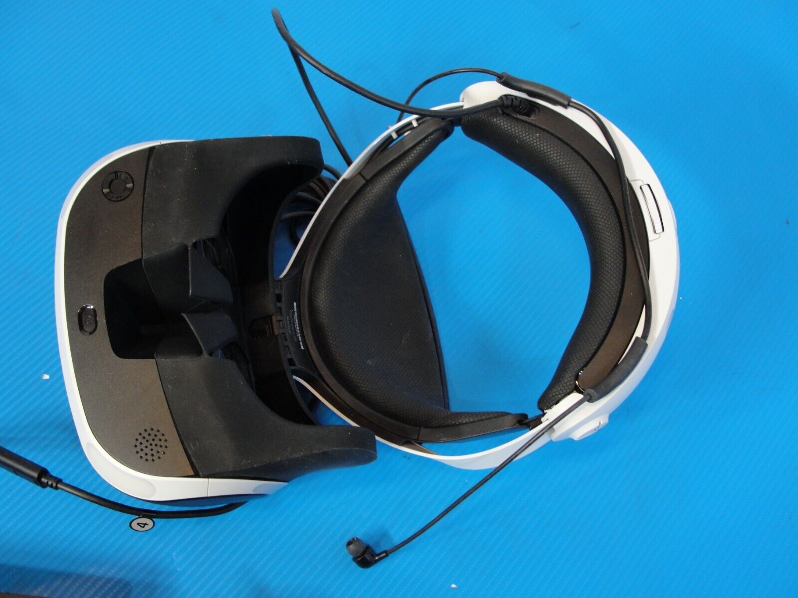 Sony VR Bundle CUH-ZVR2 Headset, CUH-ZEY2 Camera, Power Adapter /Untested