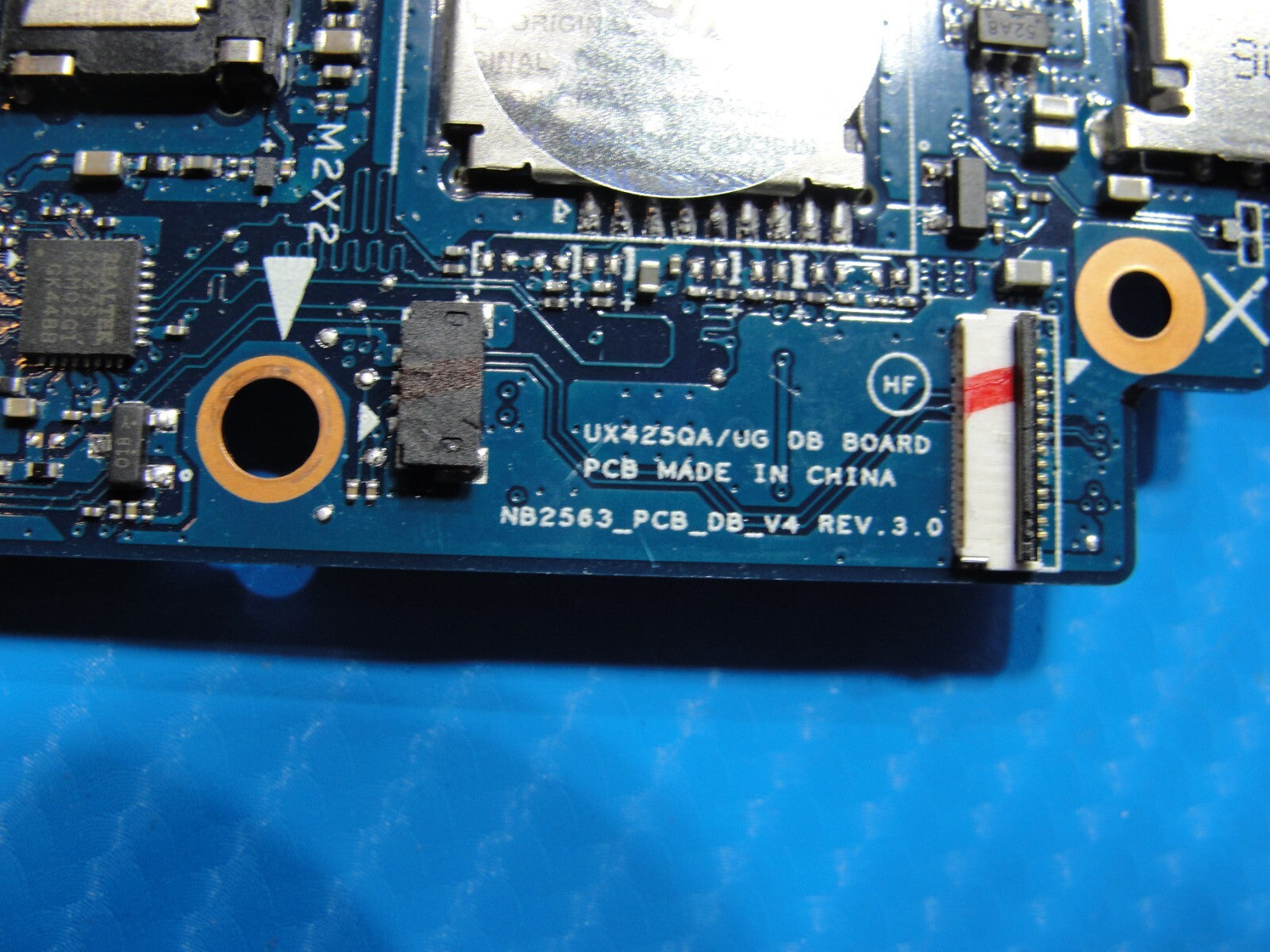 Asus ZenBook 14 Q408UG 14