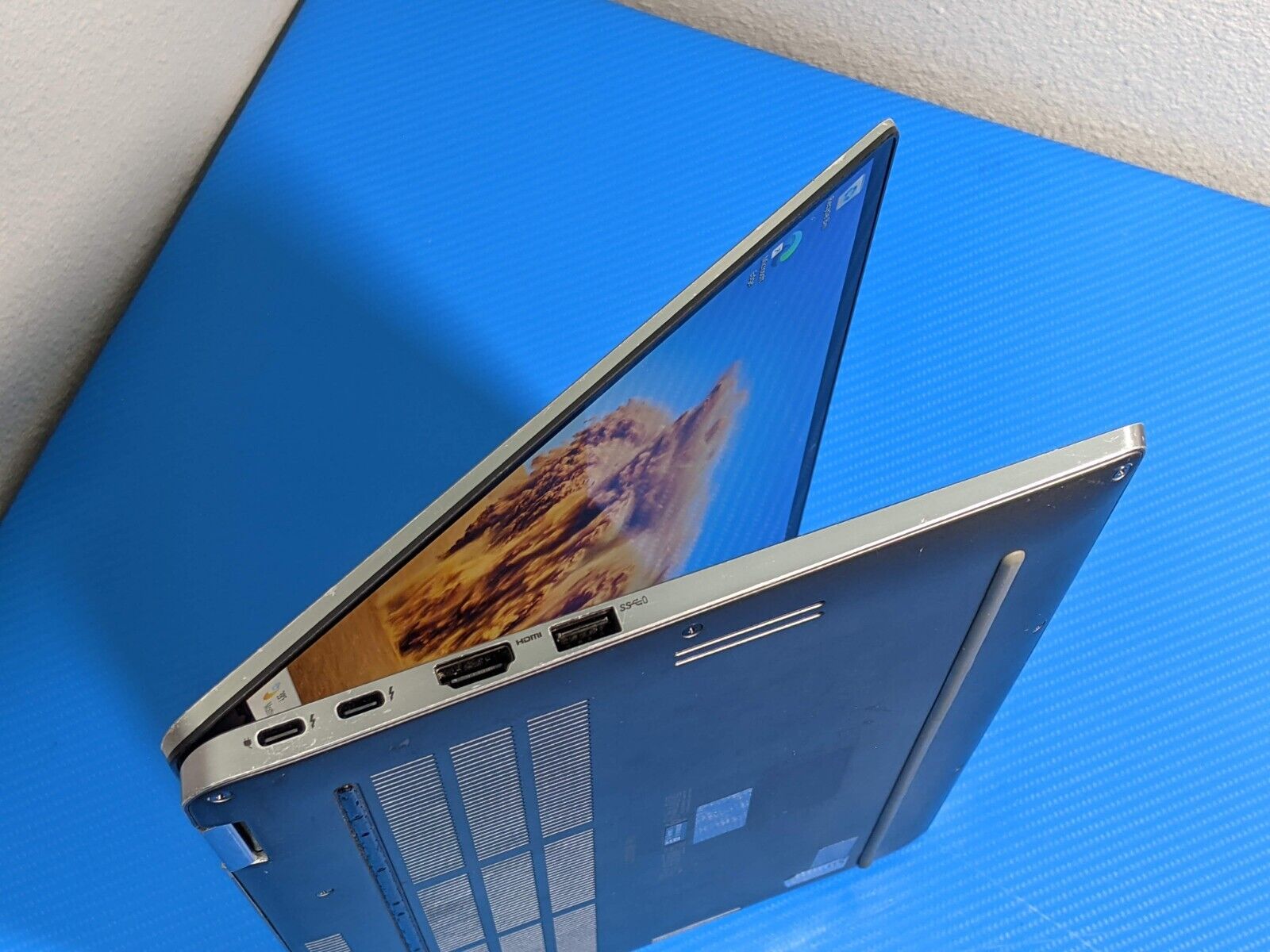 Dell Latitude 9410 2in1 14