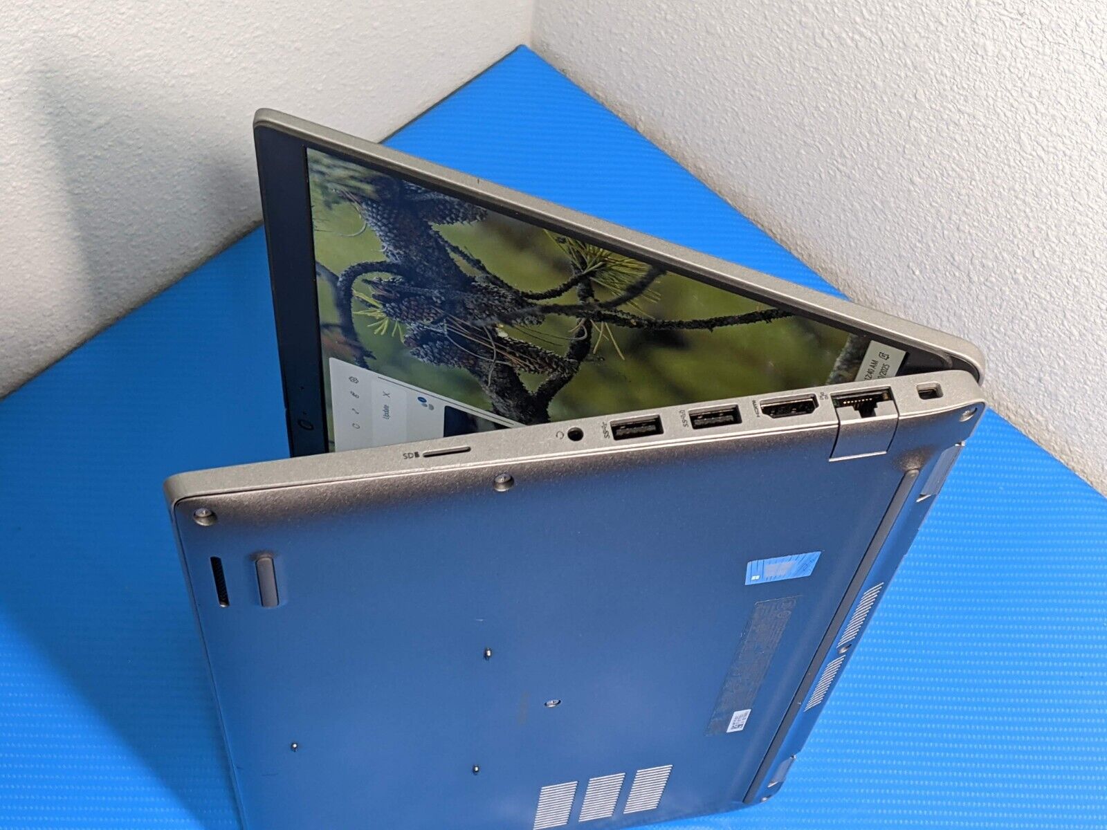 Dell Latitude 5420 14"FHD vPRO i7-1185G7 3GHz 16GB 256GB SSD Win11Pro +Charger