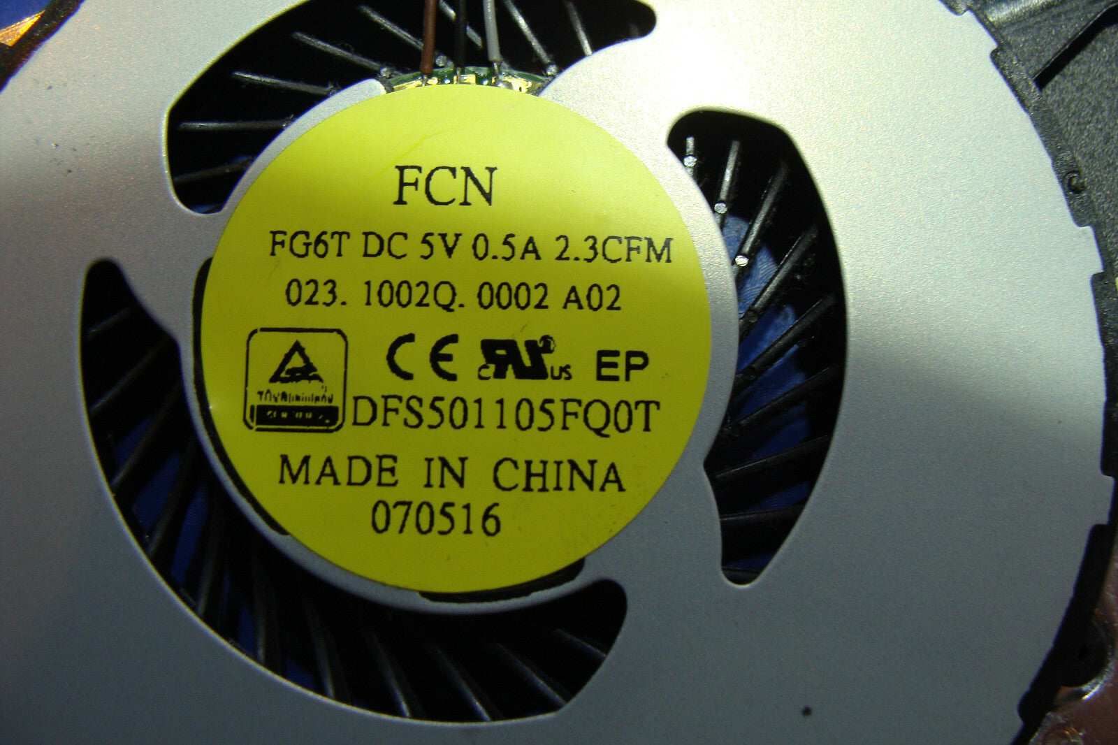 Dell Inspiron 14 3452 14" Genuine Laptop CPU Cooling Fan w/Heatsink M5H50