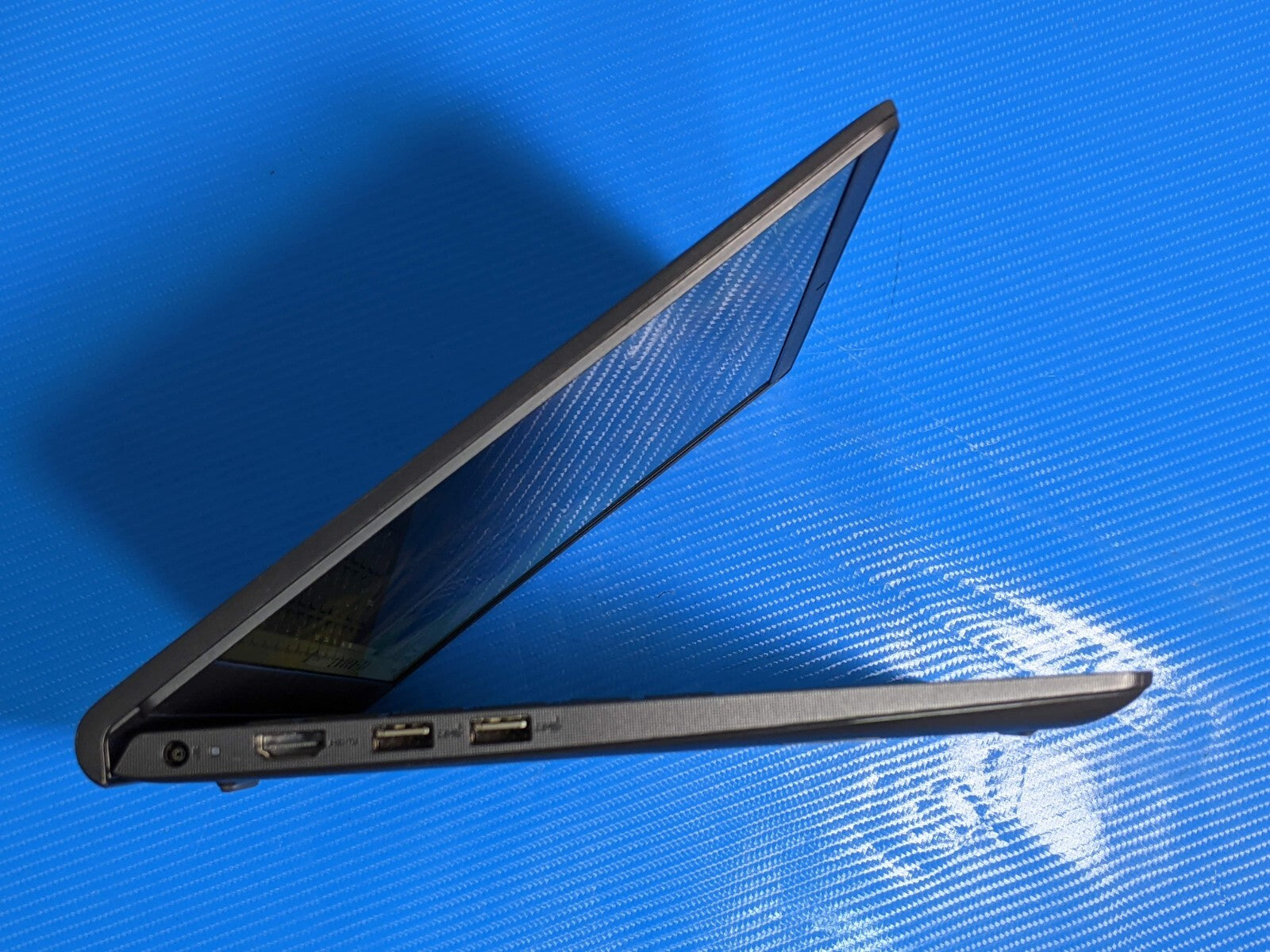 Dell Vostro 3420 14"FHD i7-1255U 1.7GHz 16GB 512GB SSD Warranty-01/2026 +Charger