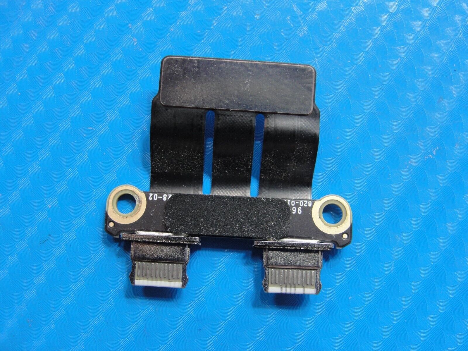 MacBook Pro A2141 Late 2019 MVVJ2LL/A 16" Genuine I/O Board 923-03934