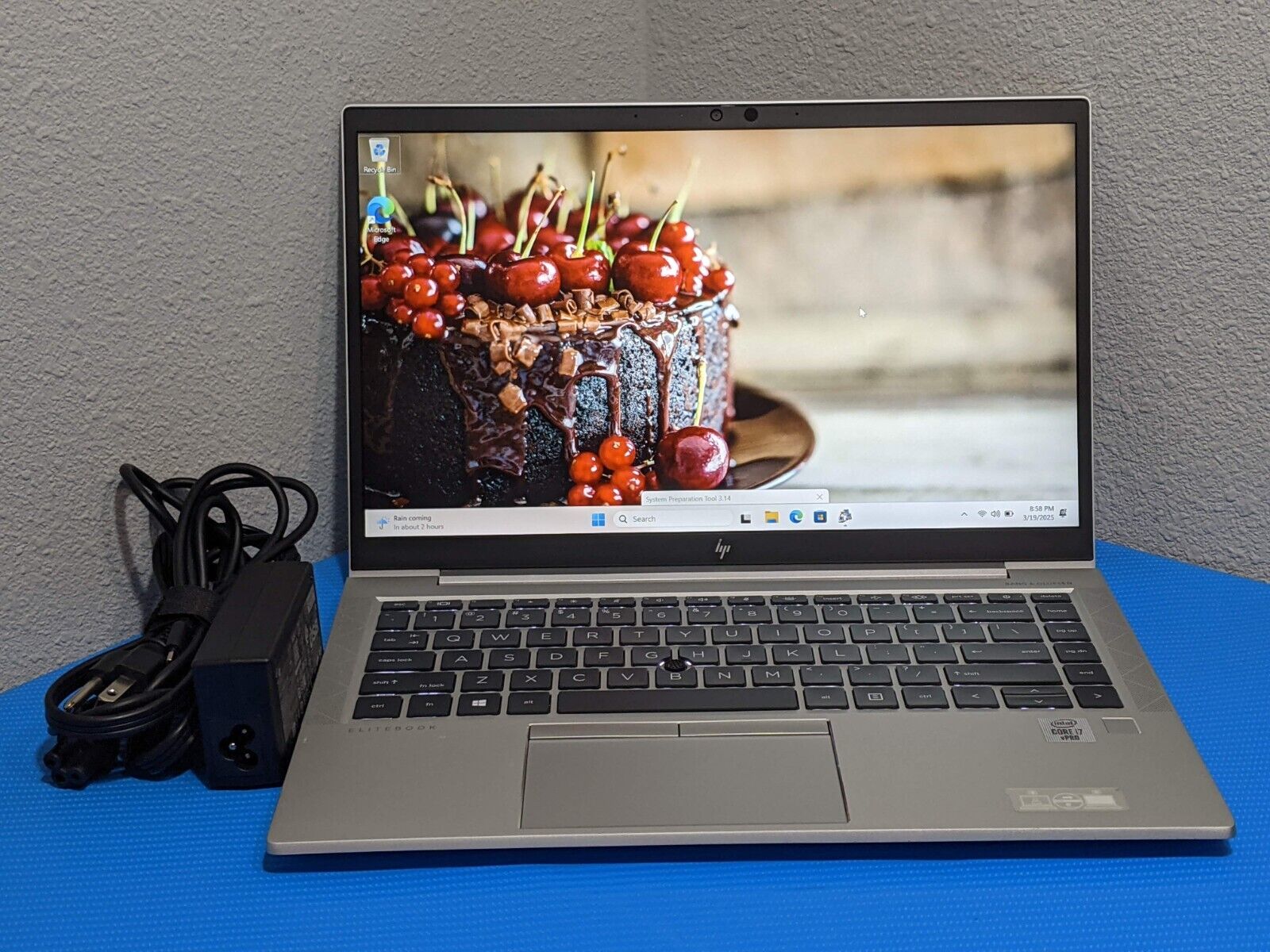 HP EliteBook 840 G7 14"FHD Intel i7-10610U 1.8GHz 8GB 256GB SSD Win 11 Pro +PwAd