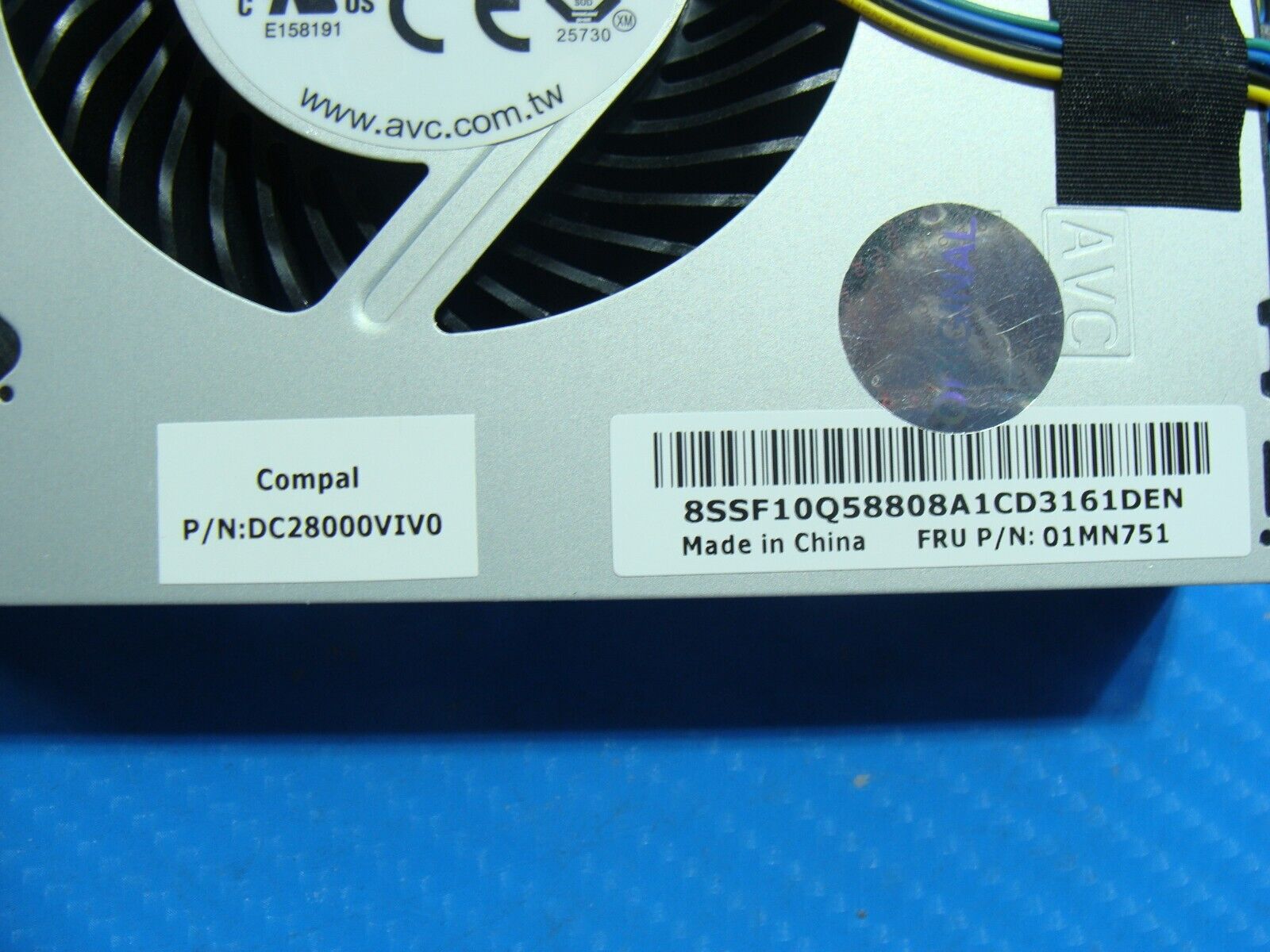 Lenovo IdeaCentre 3 24IAP7 24" Genuine CPU Cooling Fan 01MN751 DC28000VIV0