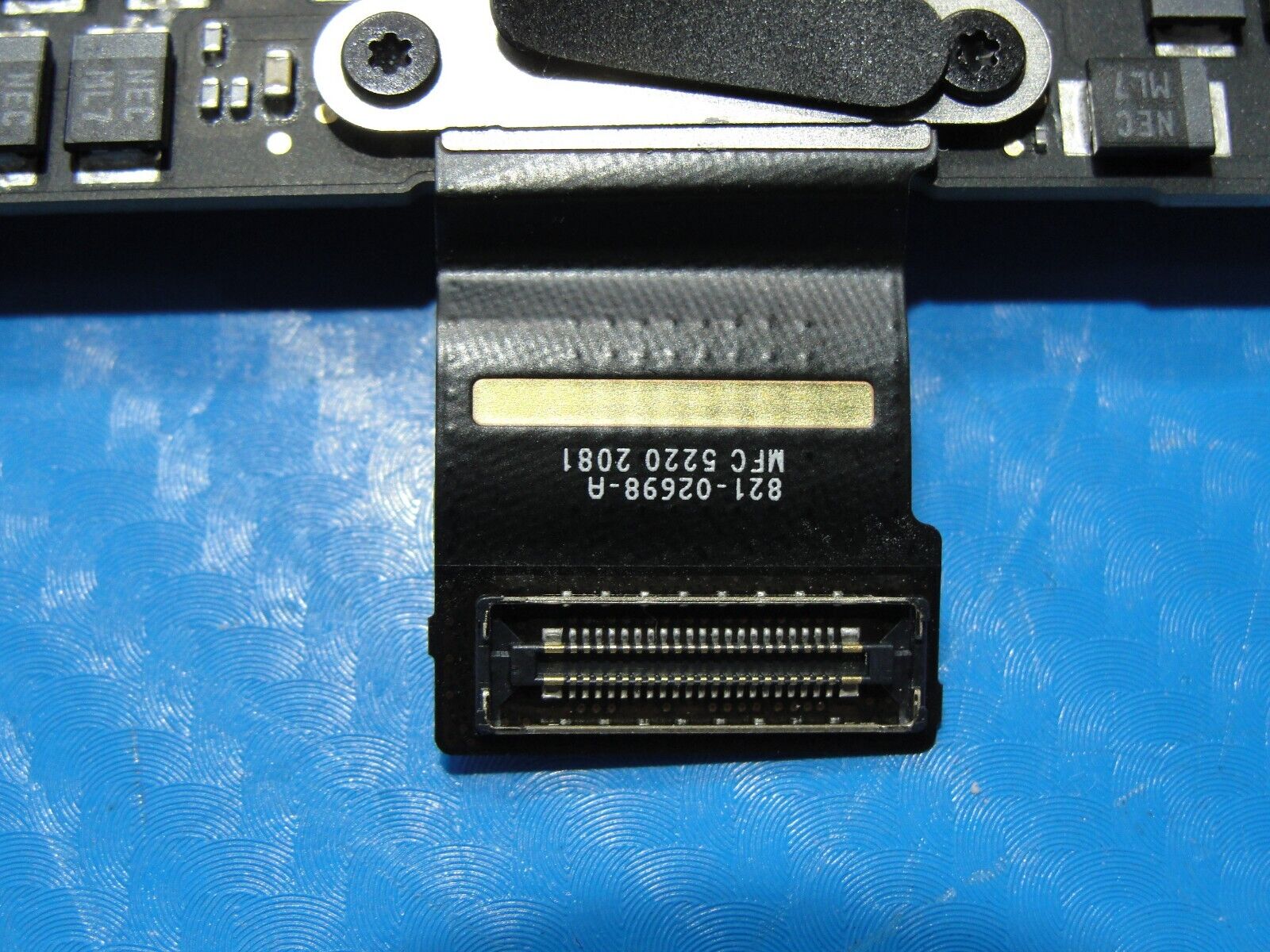 MacBook Pro A2141 16" i7-9750H 2.6GHz 16GB 5300 4G Logic Board 820-01700-A AS IS
