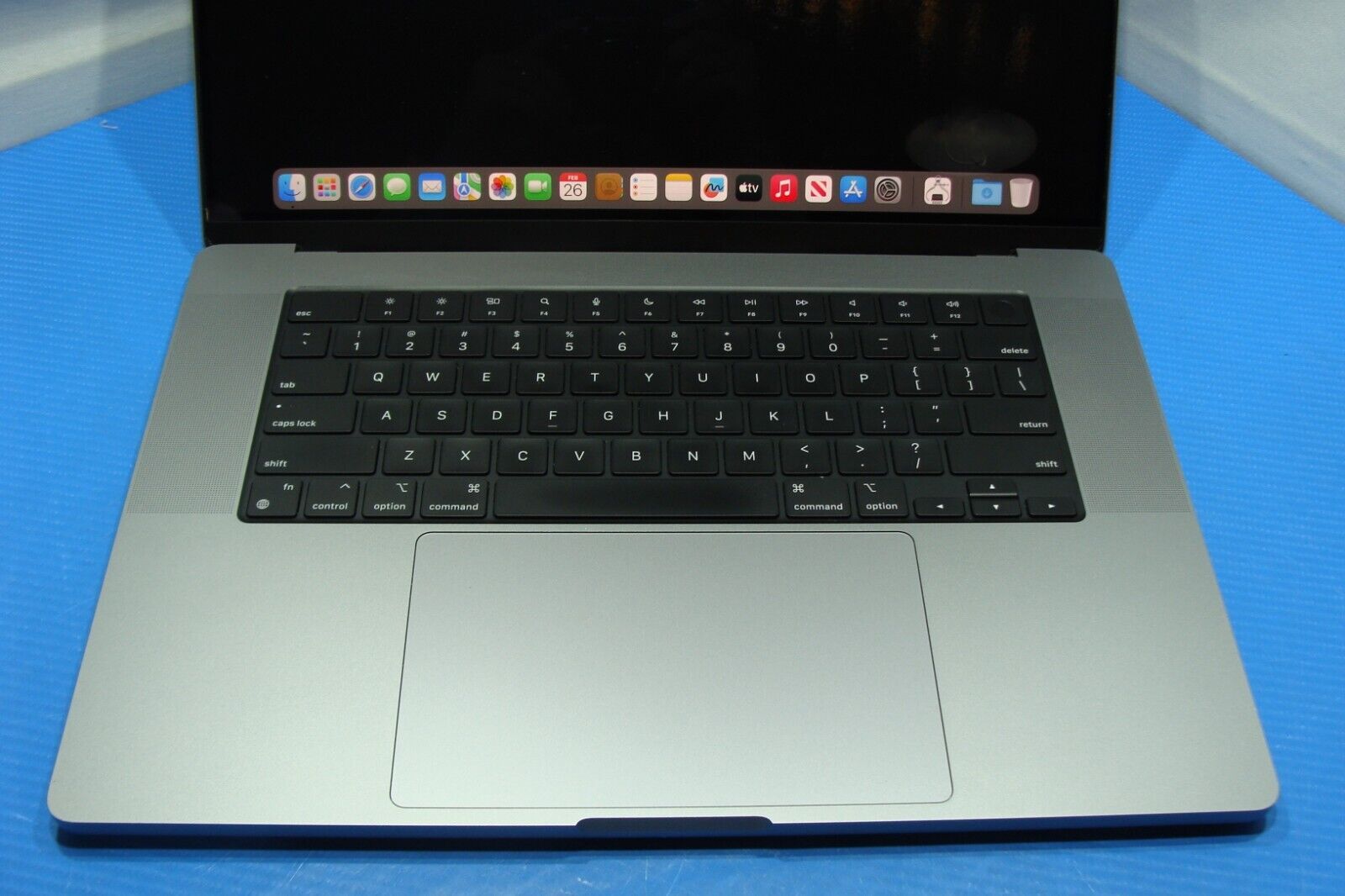 Apple MacBook Pro 16" A2485 M1 Max 3.2GHz 10 CPU/32 GPU 64GB 1TB SSD Excellent