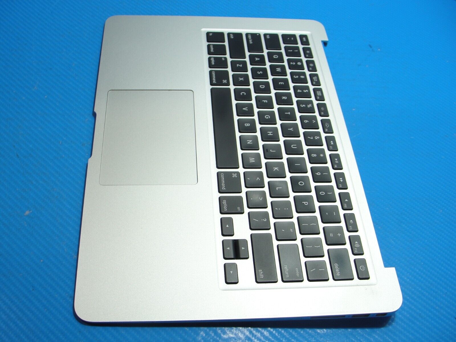 MacBook Air A1466 13" Mid 2013 MD760LL Top Case w/Trackpad BL Keyboard 661-7480