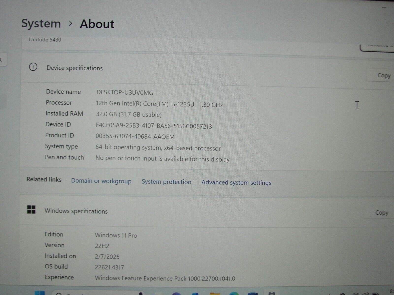 Dell Latitude 5430 14” FHD Intel Core i5-1235U 1.3GHz 32GB SSD 256GB + Charger