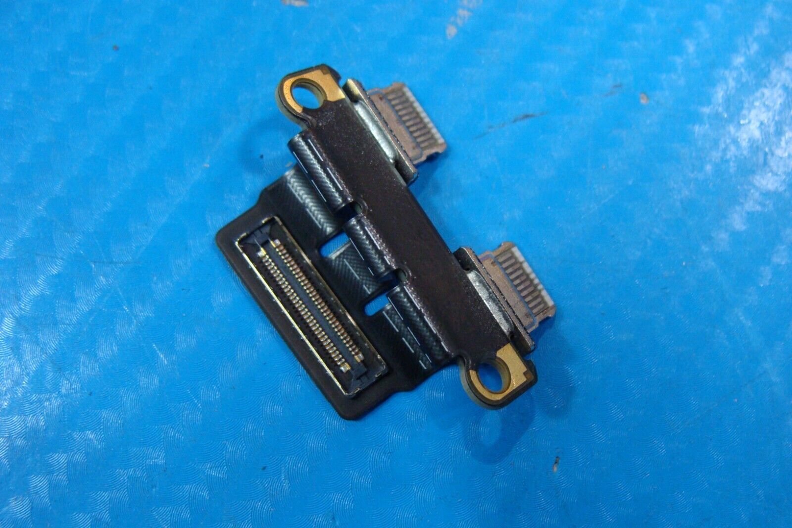 MacBook Pro 15" A1990 Mid 2018 MR932LL/A Thunderbolt & I/O Board 923-02497