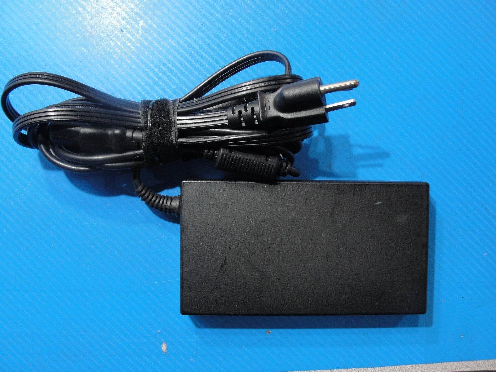 DELTA ELECTRONIX power adapter Model: ADP-230JB D -230W - Gotlaptoppartss