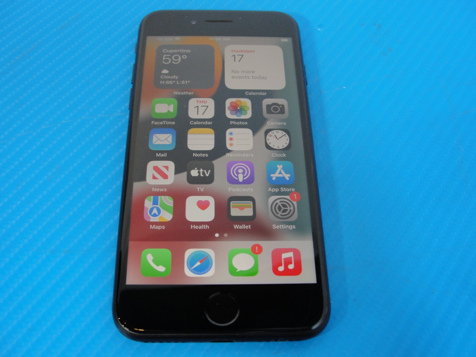 Unlocked Apple iPhone SE 2nd Gen Black 64GB T-Mobile AT&T Verizon Boost Mob GSM