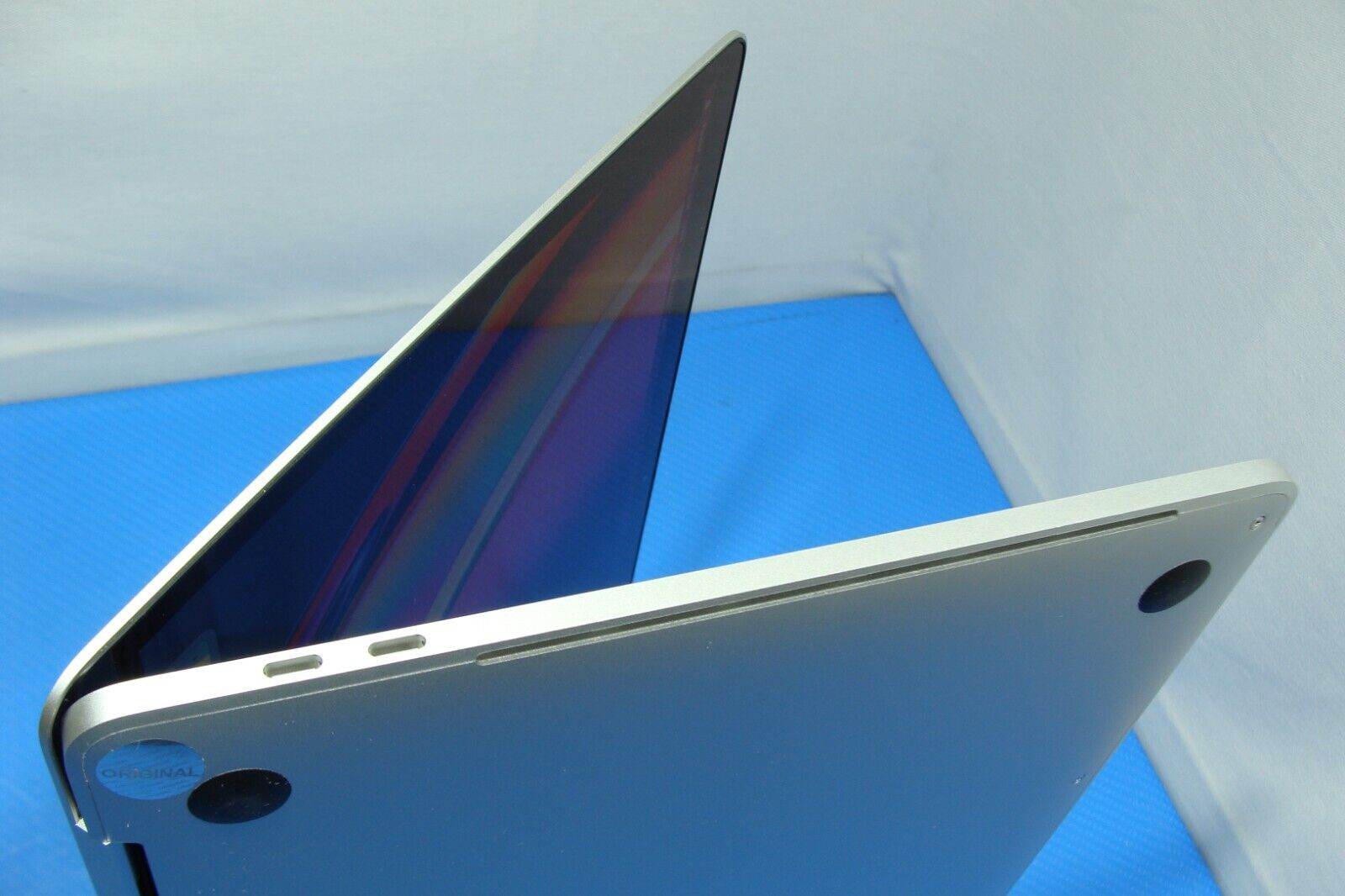 Apple MacBook Pro 13 A1706/BTO Mid-2017 Core i7-7567U 3.5GHz 16GB 512GB 4 cycles
