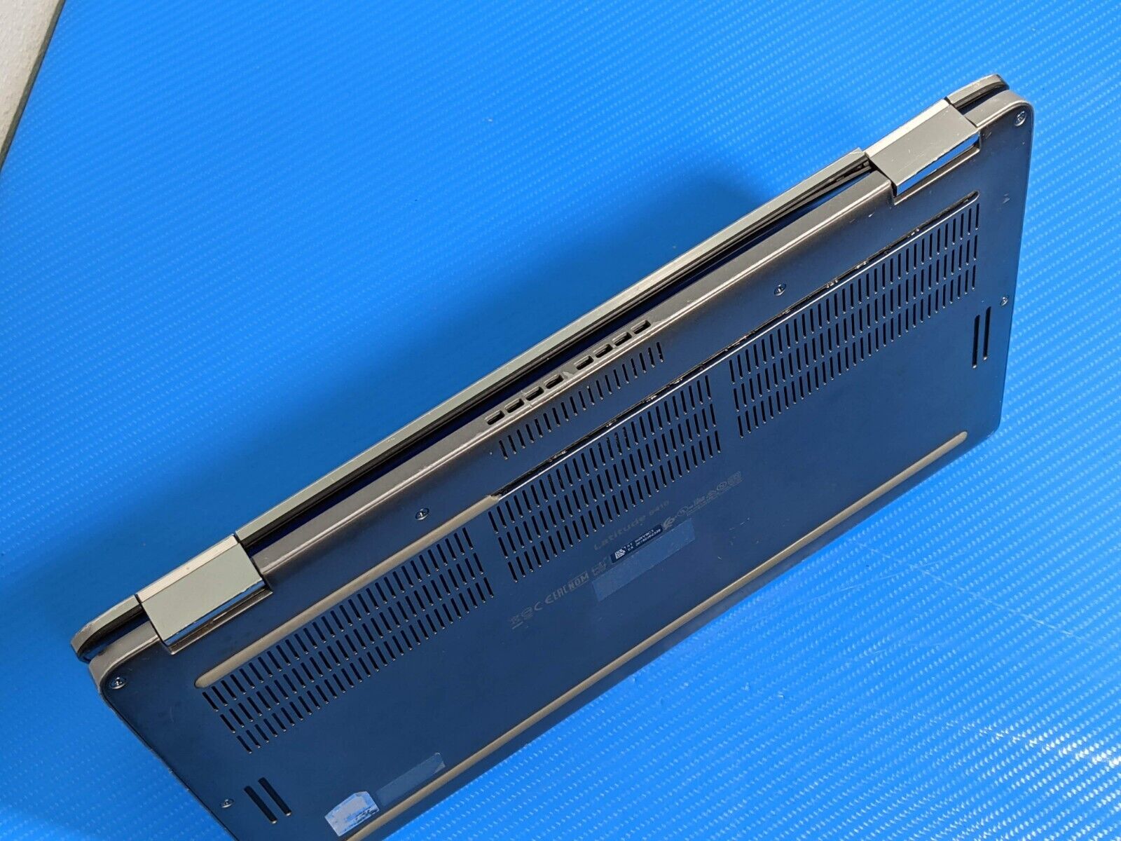 Dell Latitude 9410 2in1 14