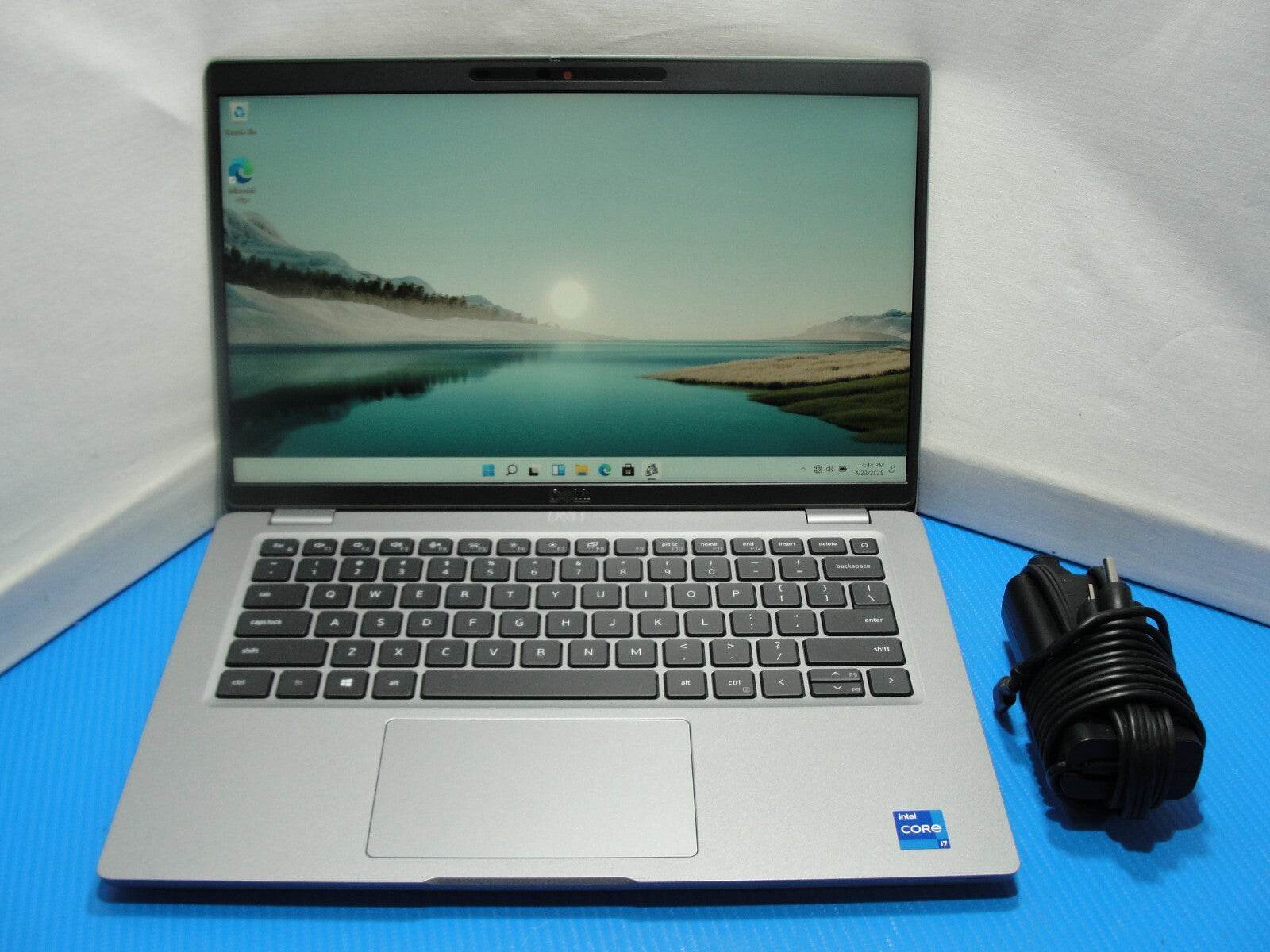 Dell Latitude 5420 14”FHD Intel Core i7-1185G7 3GHz 16GB 512GB SSD + Charger