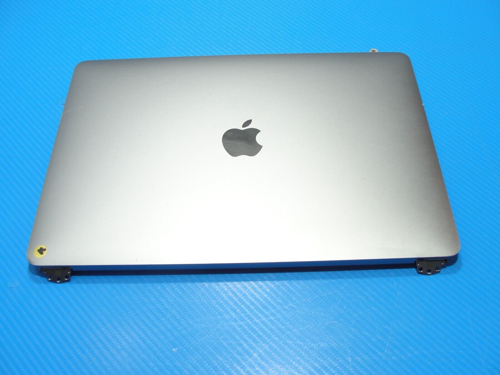 MacBook Pro A1706 Late 2016 MLH12LL/A 13