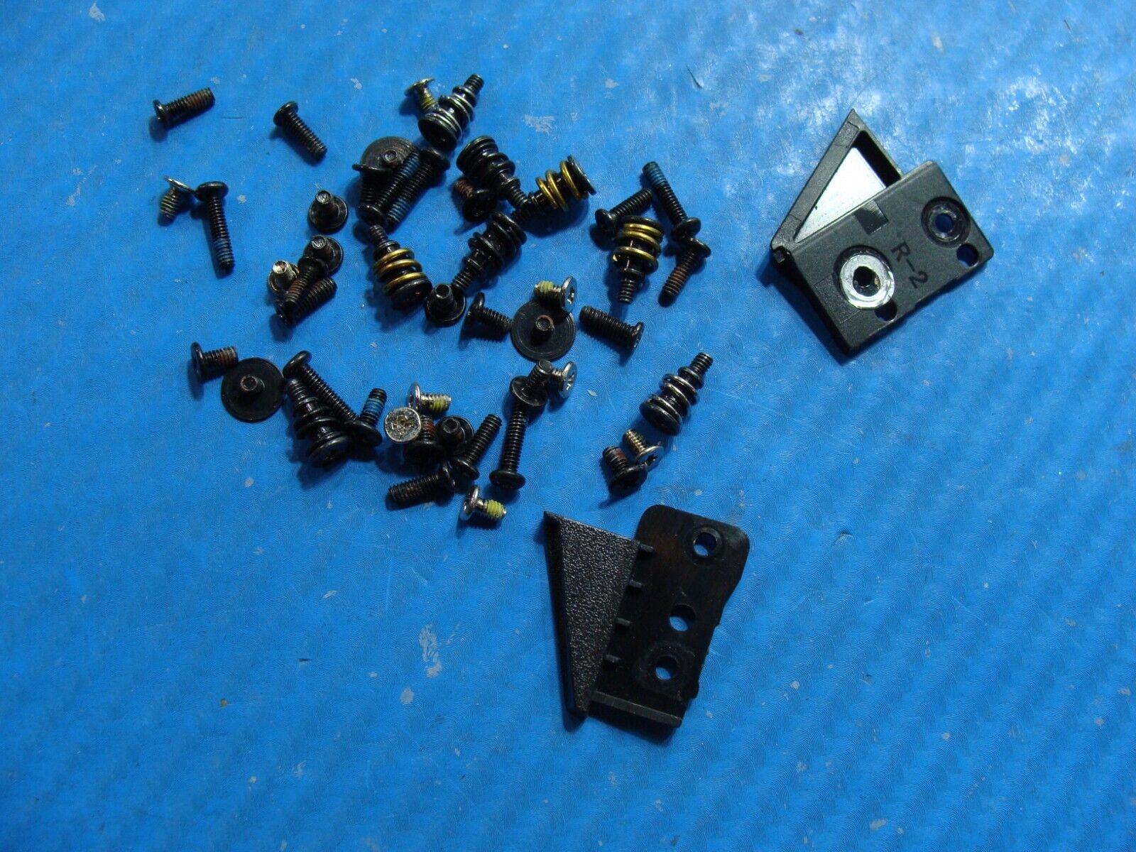 Eluktronics Mech-15 G3 15.6" Genuine Laptop Screw Set Screws for Repair ScrewSet