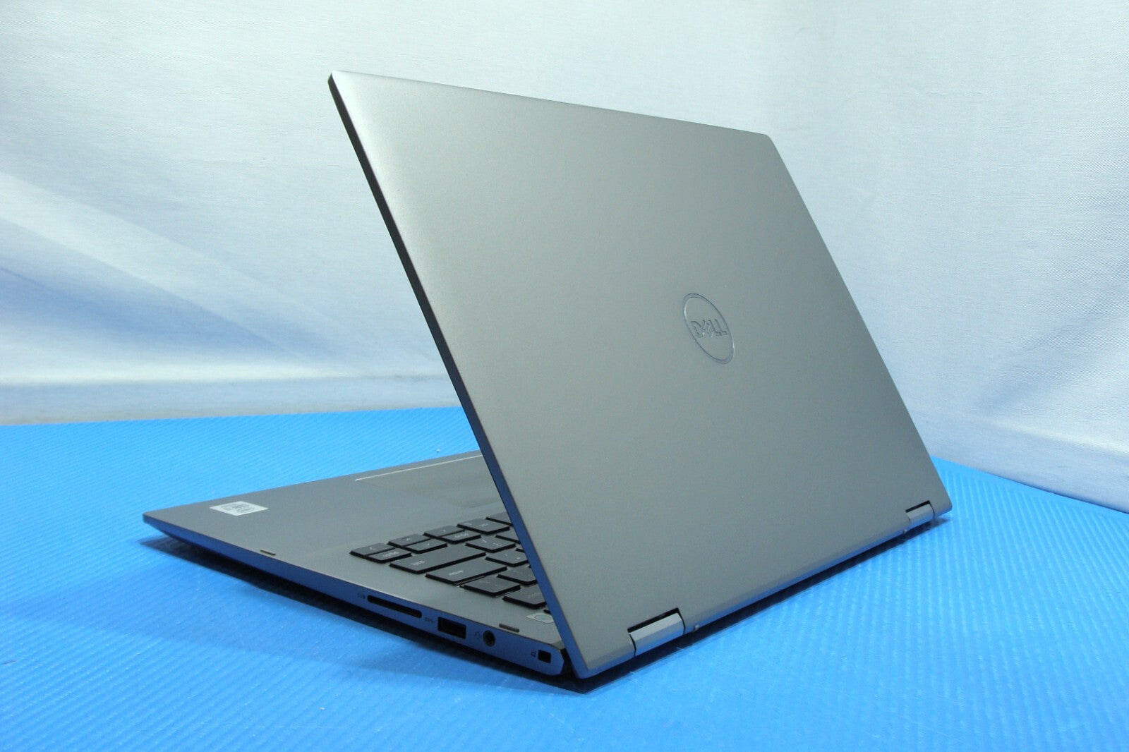 Dell Inspiron 5400 2-in-1 14