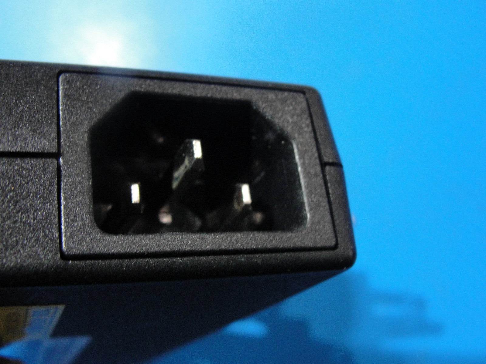 DELTA ELECTRONIX power adapter Model: ADP-230JB D -230W - Gotlaptoppartss
