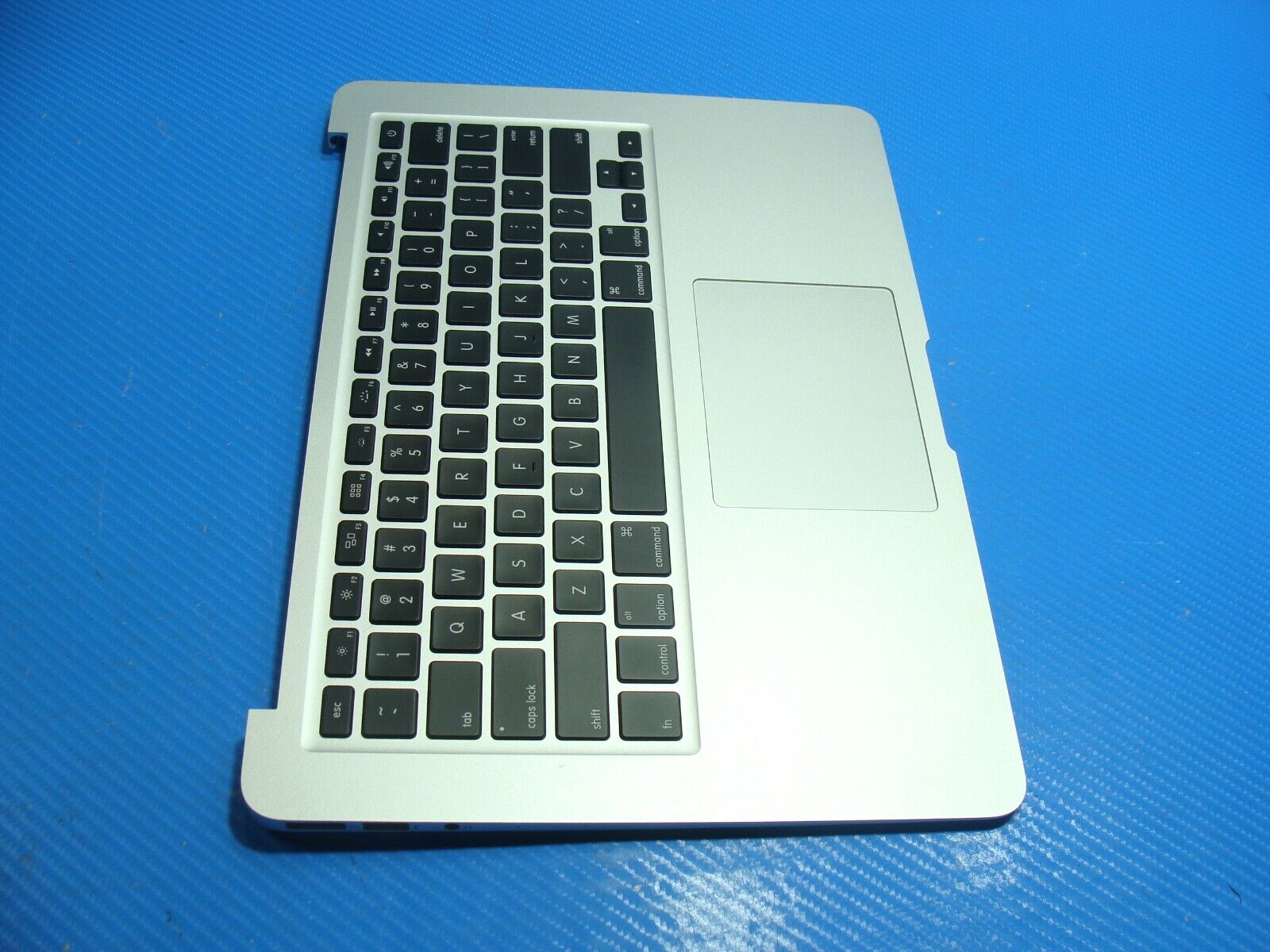 MacBook Air A1466 13" Early 2014 MD760LL/B Top Case w/Keyboard TrackPad 661-7480