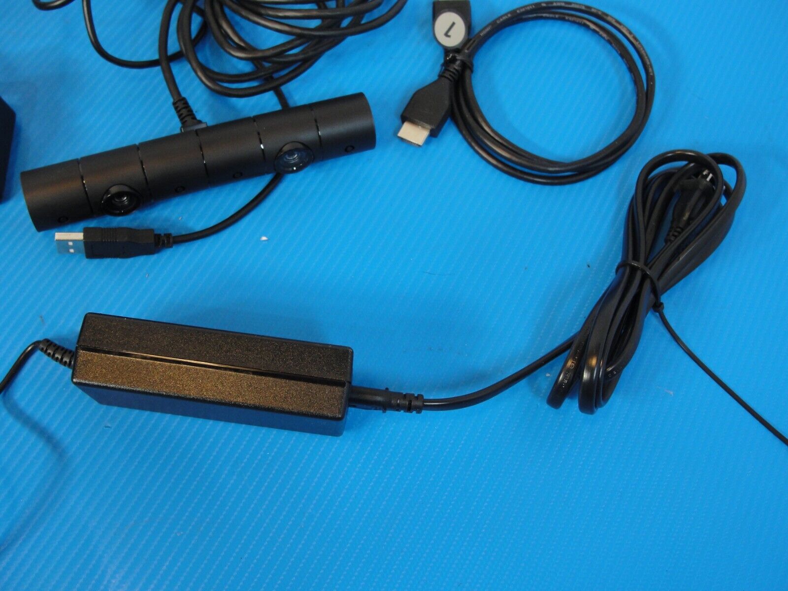 Sony VR Bundle CUH-ZVR2 Headset, CUH-ZEY2 Camera, Power Adapter /Untested