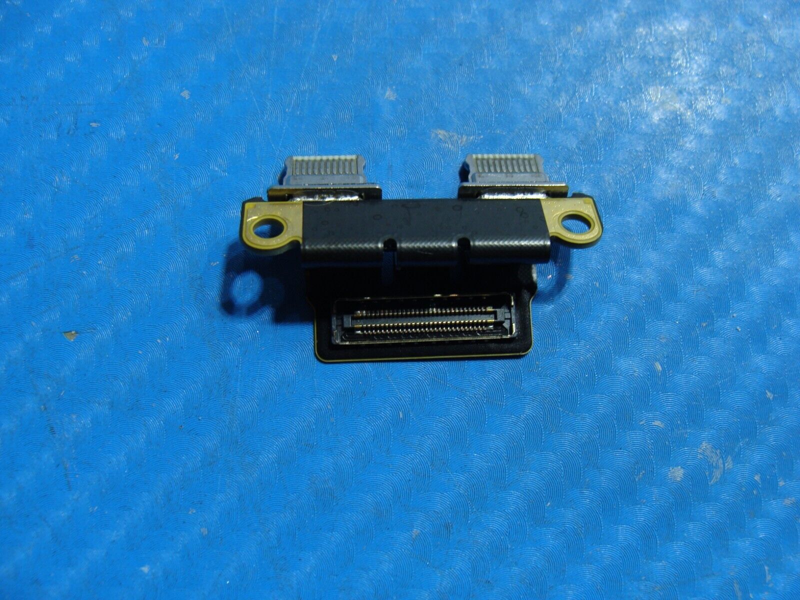 MacBook Pro A2338 13" Late 2020 MYDA2LL/A Thunderbolt I/O Board