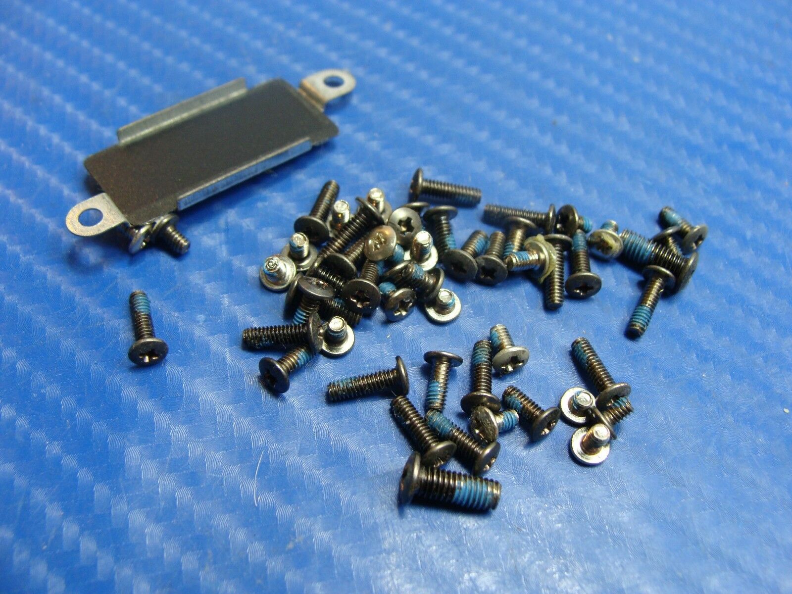 Sony VAIO 14" PCG-61211T Genuine Screw Set Screws for Repair ScrewSet GLP* - Laptop Parts - Buy Authentic Computer Parts - Top Seller Ebay