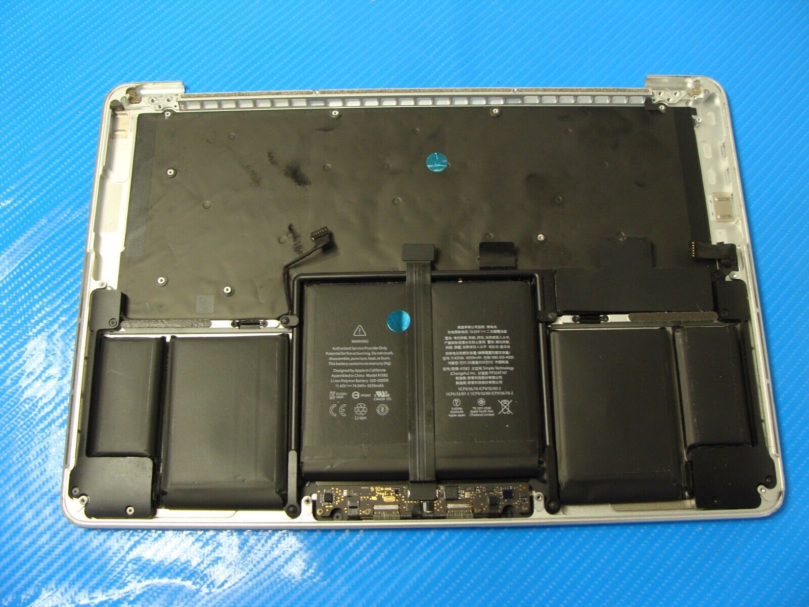 MacBook Pro A1502 13" Early 2015 MF843LL/A Top Case Palmrest w/Battery 661-02361