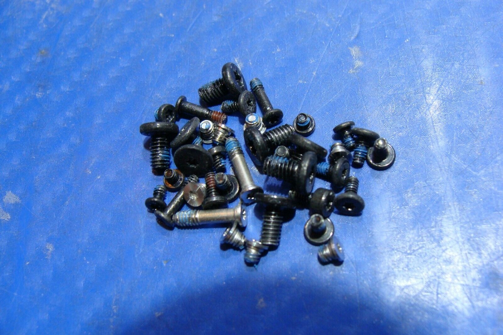 MacBook Air 13" A1466 Mid 2012 MD232LL/A Genuine Laptop Screw Set GS24217 GLP* - Laptop Parts - Buy Authentic Computer Parts - Top Seller Ebay