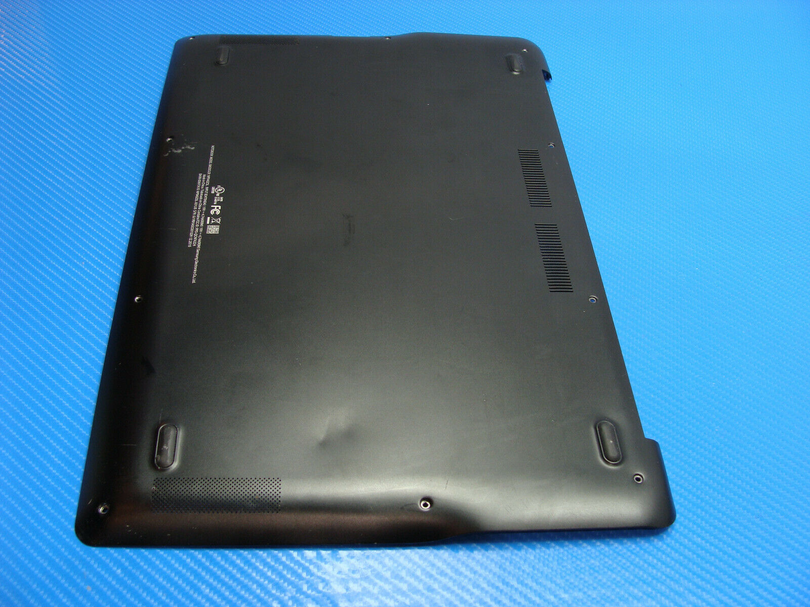 Samsung NP940Z5L-X01US 15.6" Genuine Laptop Bottom Base Case BA98-00620A - Laptop Parts - Buy Authentic Computer Parts - Top Seller Ebay