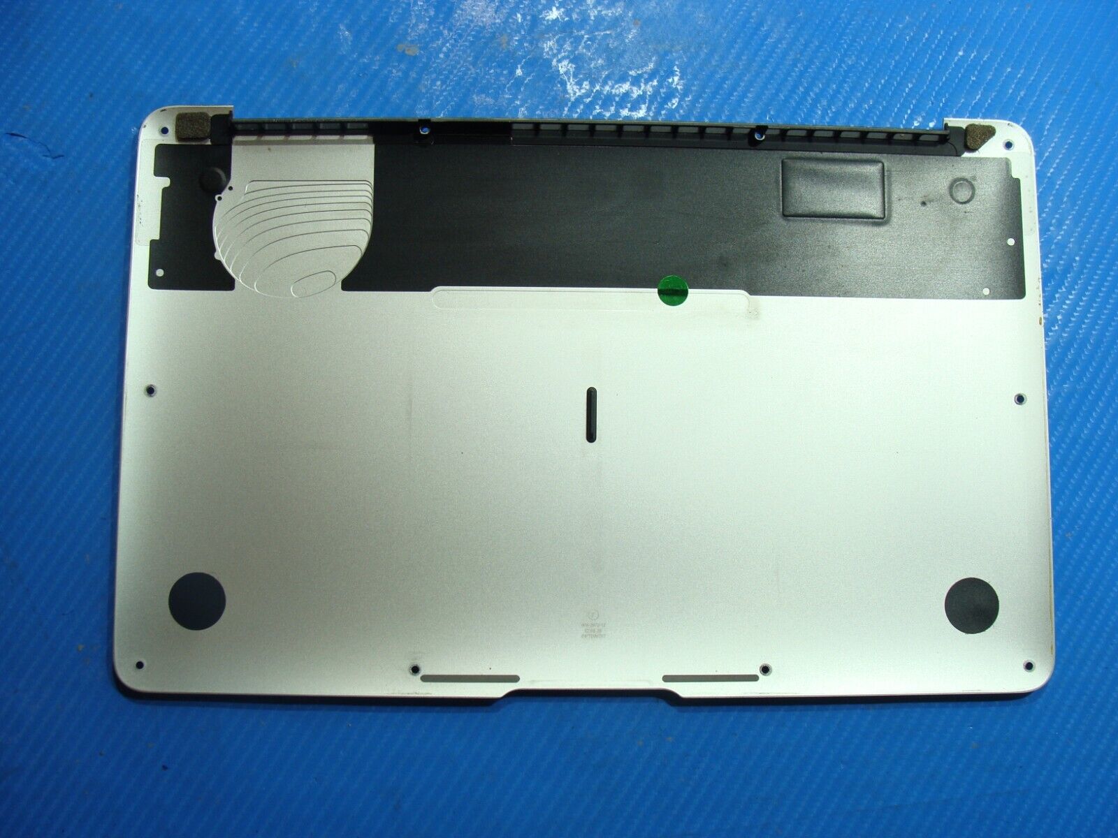 MacBook Air 11" A1465 Mid 2012 MD223LL/A MD224LL/A Genuine Bottom Case 923-0121