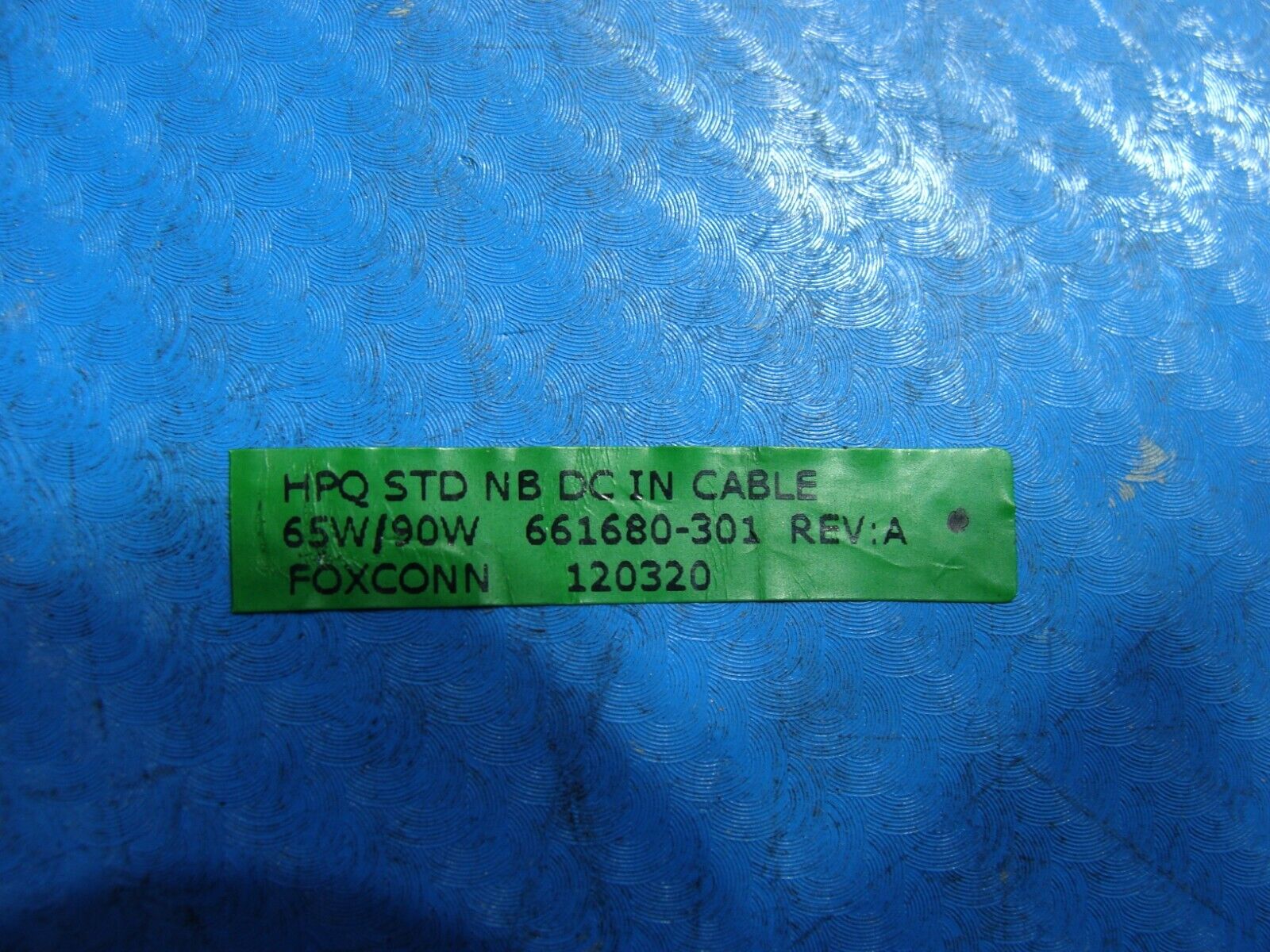 HP 2000-2b89wm 15.6