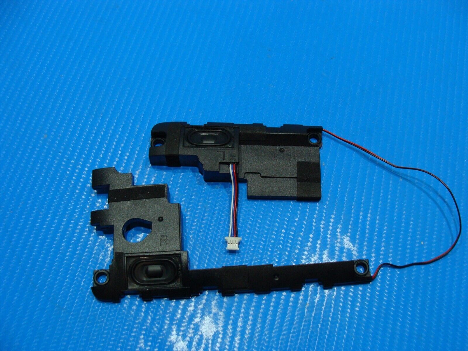 HP 15.6" 15-bs078cl Genuine Laptop Left & Right Speaker Set 925306-001