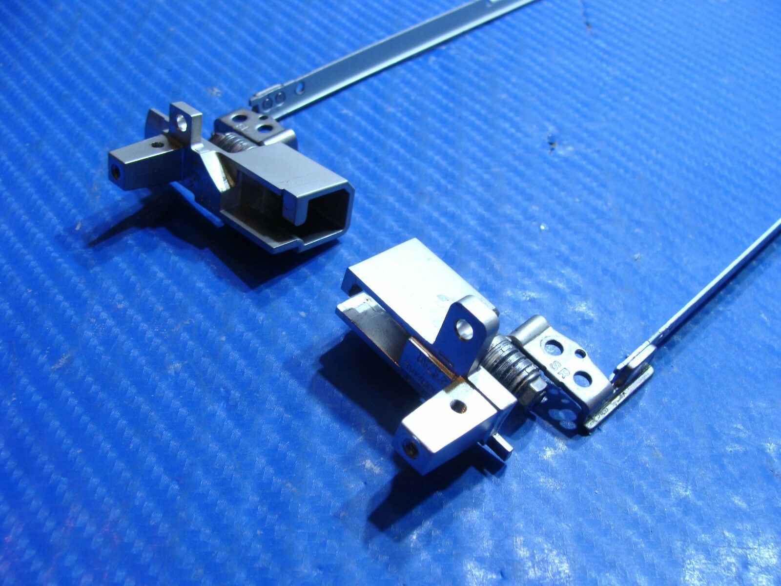 Lenovo ThinkPad T520 15.6" Genuine Left Right Hinge Set Hinges 33.4CU08.001 Lenovo