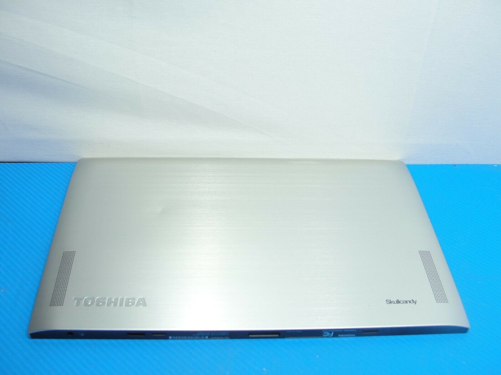 Toshiba Satellite Click 2 13.3" L35W-B3204 OEM Back Cover V000360080 - Laptop Parts - Buy Authentic Computer Parts - Top Seller Ebay