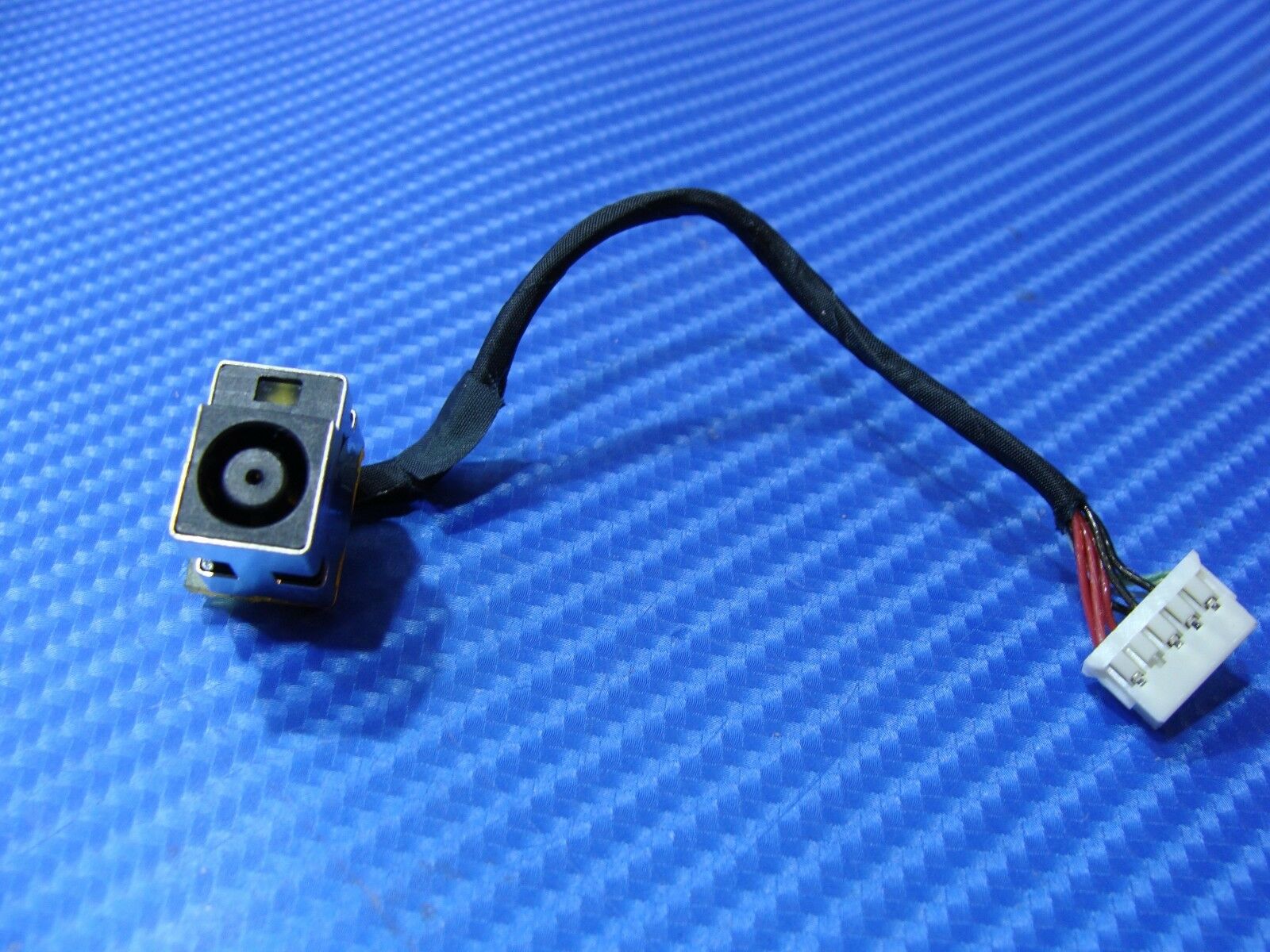 HP Pavilion dv6-3230us 15.6" Genuine Laptop DC-IN Power Jack with Cable HP