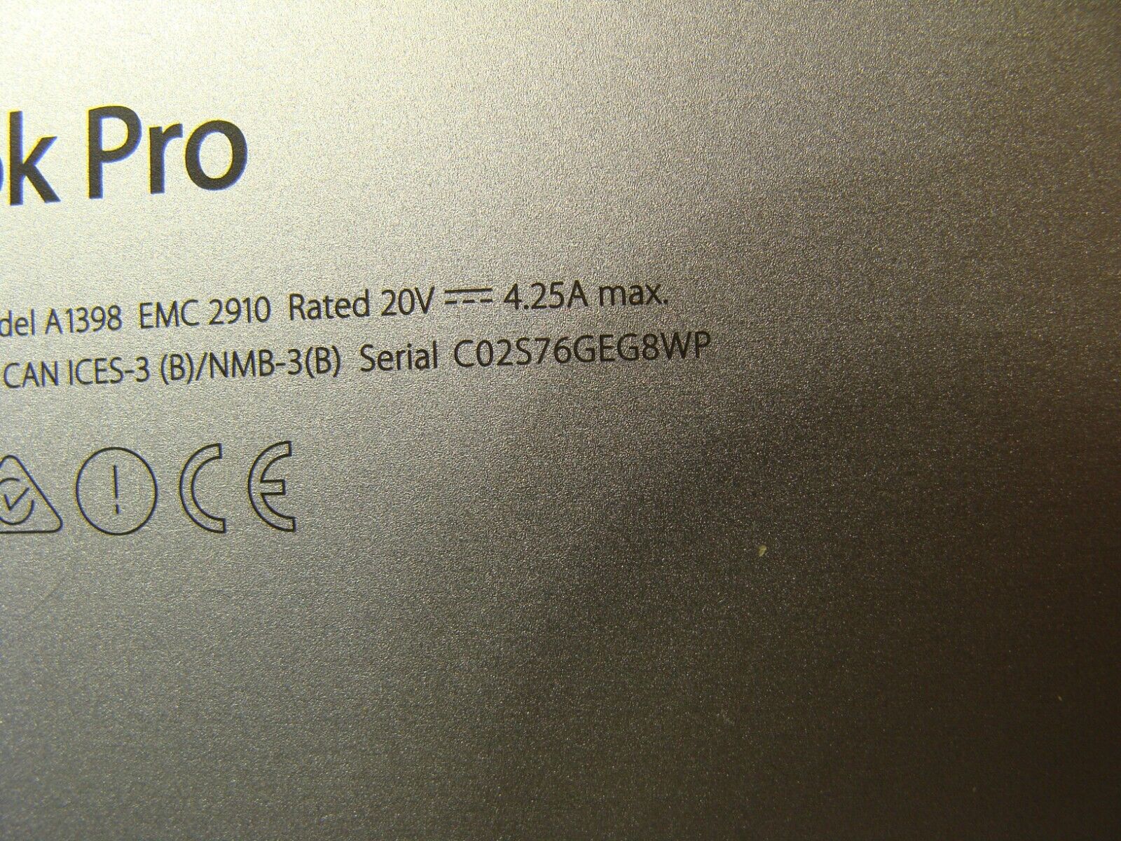 MacBook Pro 15" A1398 Mid 2015 MJLT2LL/A OEM Laptop Bottom Case Silver 923-00544