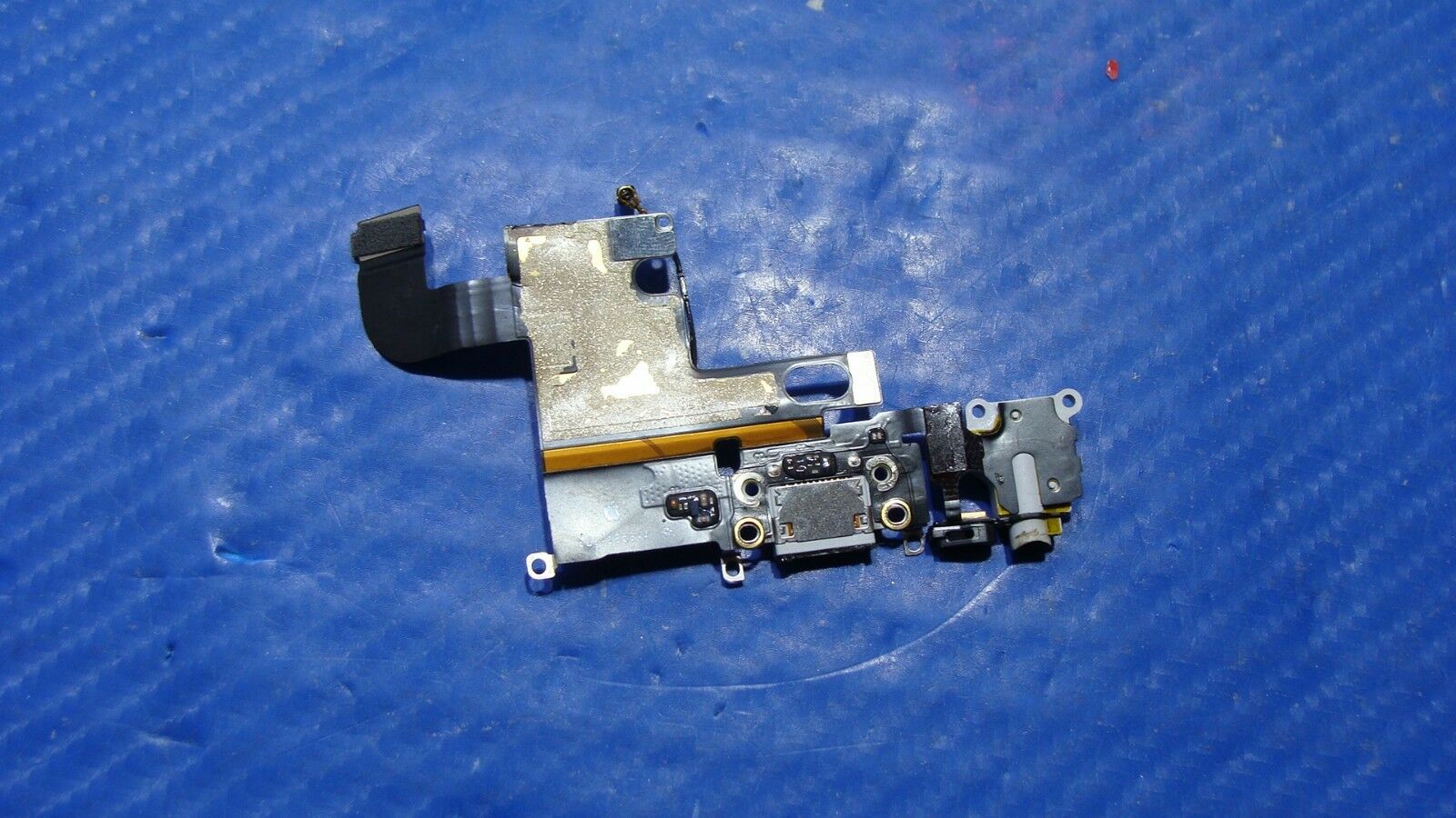 iPhone 6 AT&T A1549 MG4X2LL/A 2014 4.7" OEM Dock Connector Charging Port GS65550 Apple