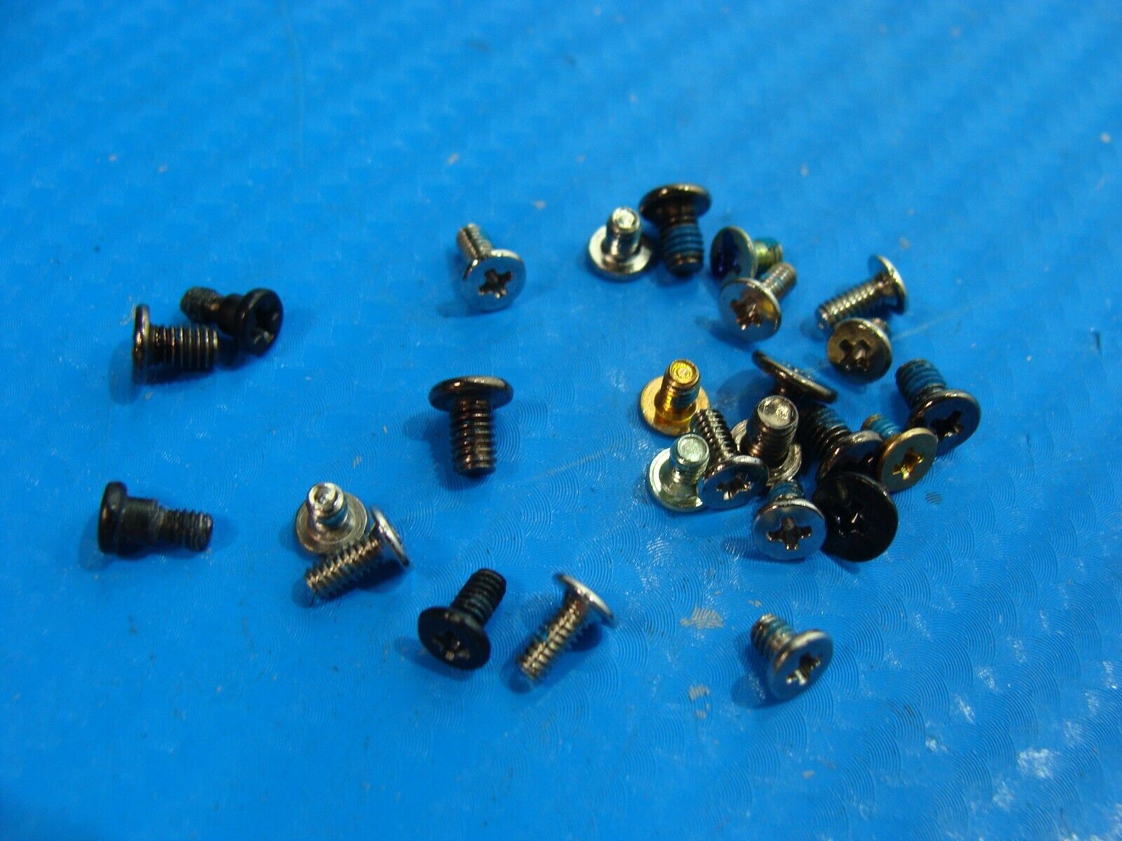 Lenovo ThinkPad 14" X1 Carbon 8th Gen OEM Screw Set Screws for Repair ScrewSet