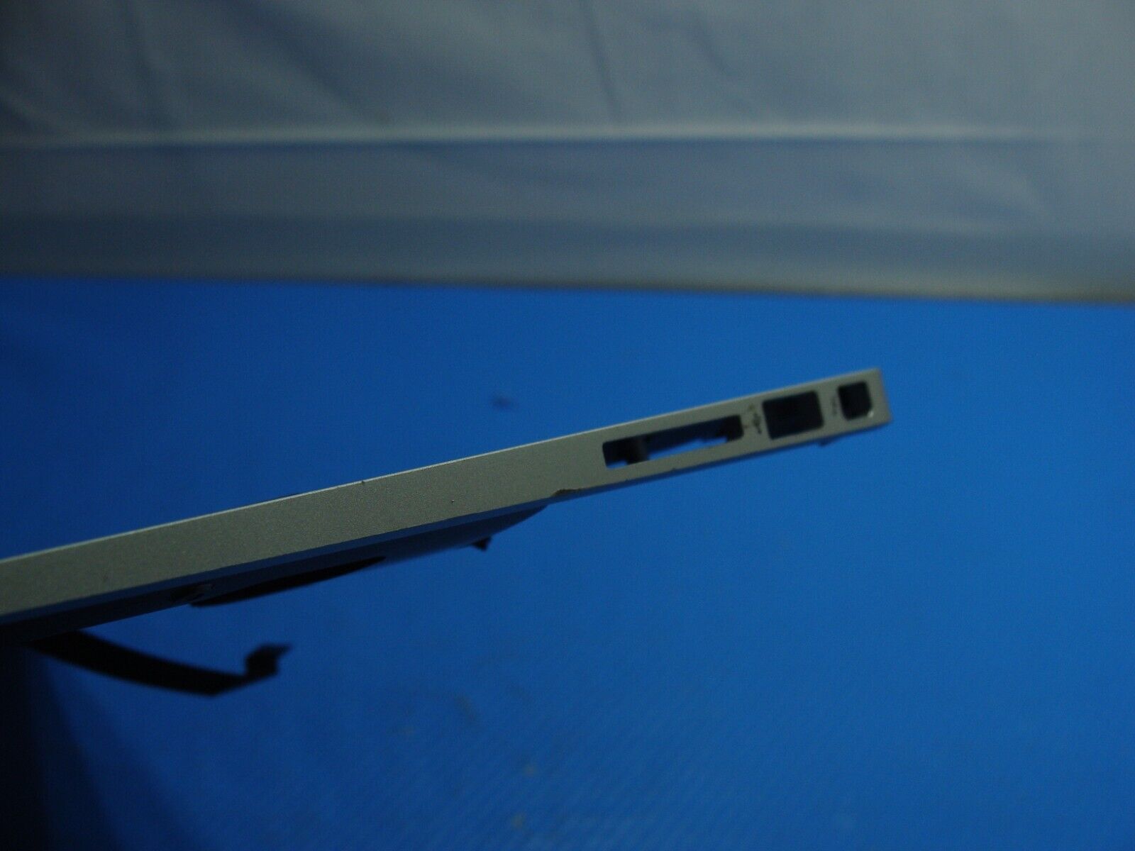 MacBook Air A1466 13" Mid 2012 MD231LL/A Top Case w/Keyboard Trackpad 661-6635