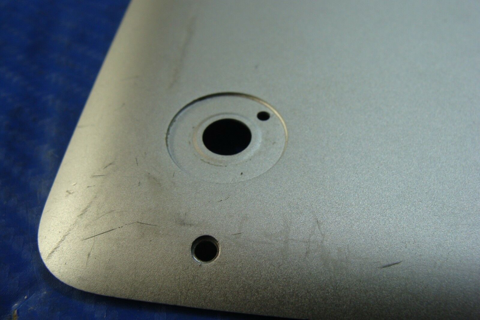 Macbook Pro A1278 MB990LL/A Mid 2009 13" Genuine Housing Bottom Case 922-9064 #5 Apple