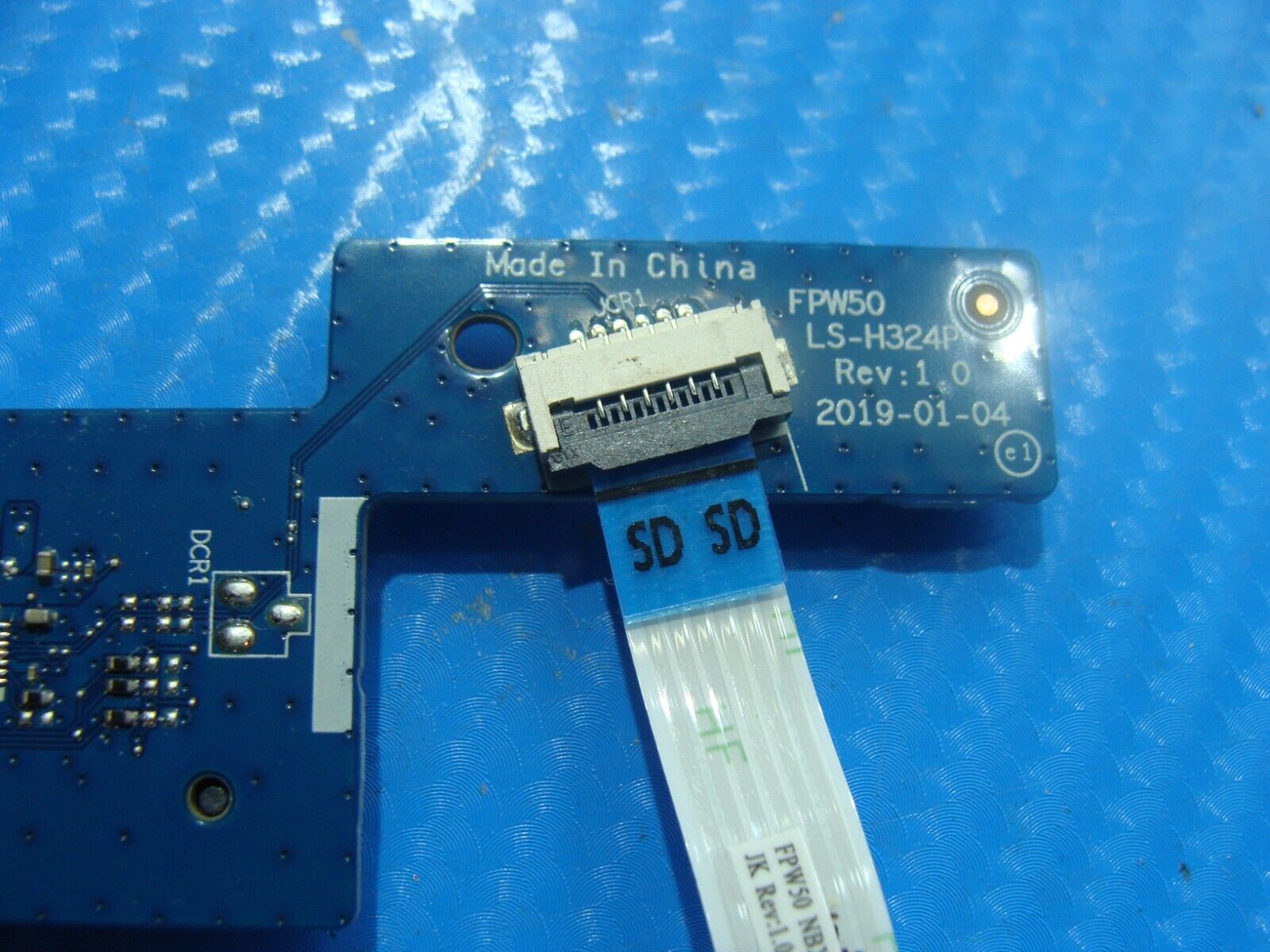 HP 15.6" 15-dw0038wm Genuine Laptop Card Reader Board w/Cable LS-H324P