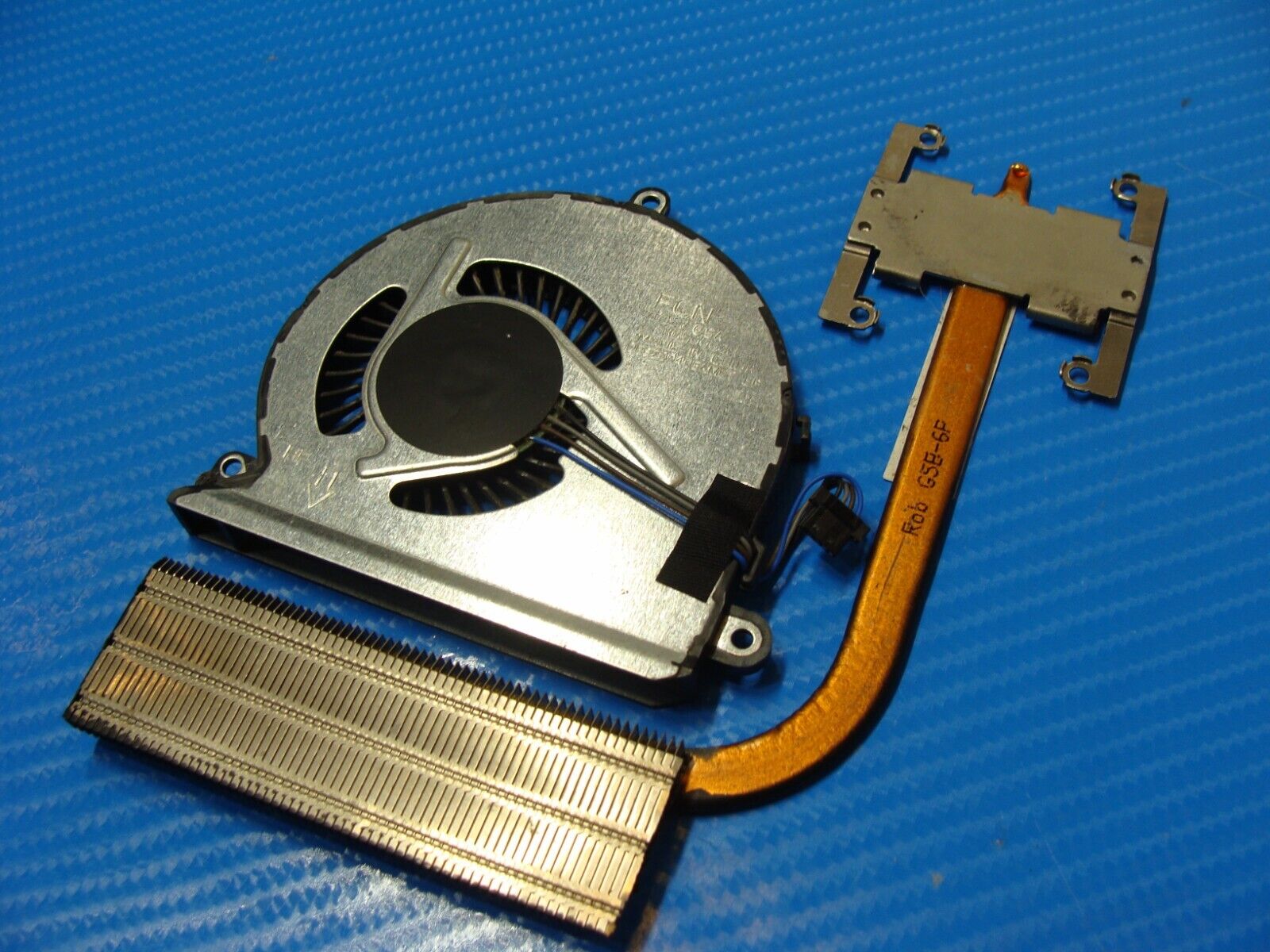HP Pavilion 15.6" 15-au023cl CPU Cooling Fan w/Heatsink 859633-001 856359-001