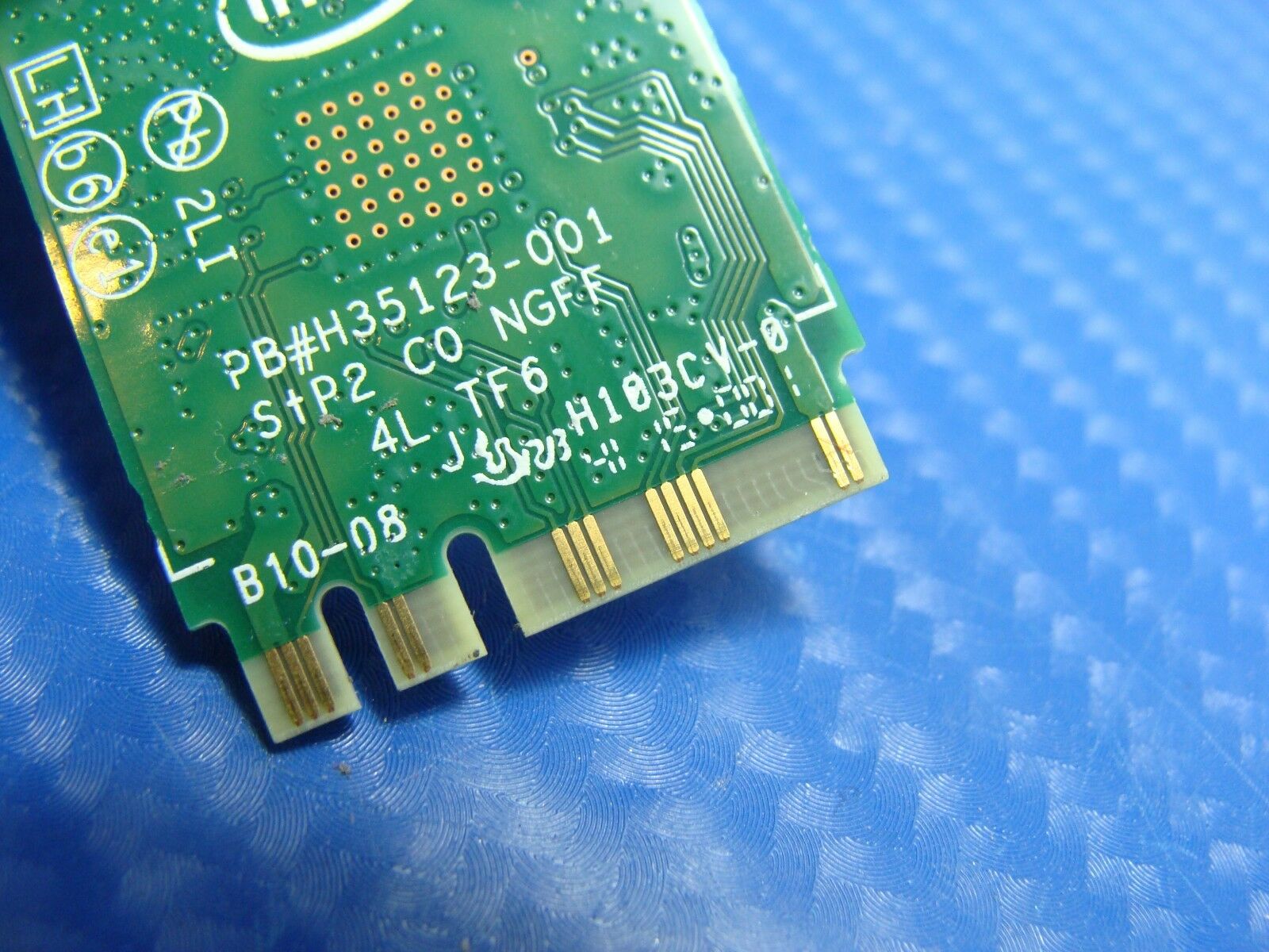 HP Pavilion 23-Q214 AIO 23